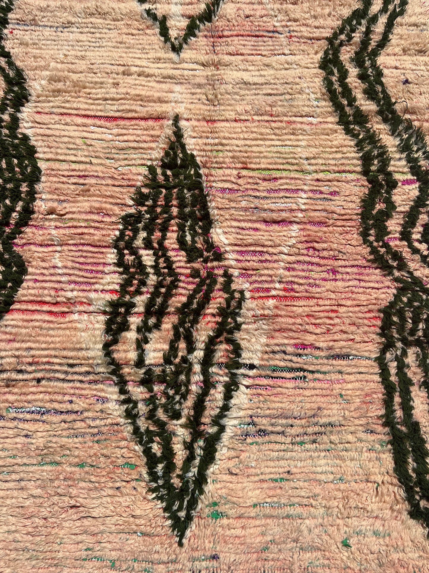 AORug#674 size.5.5x4.8