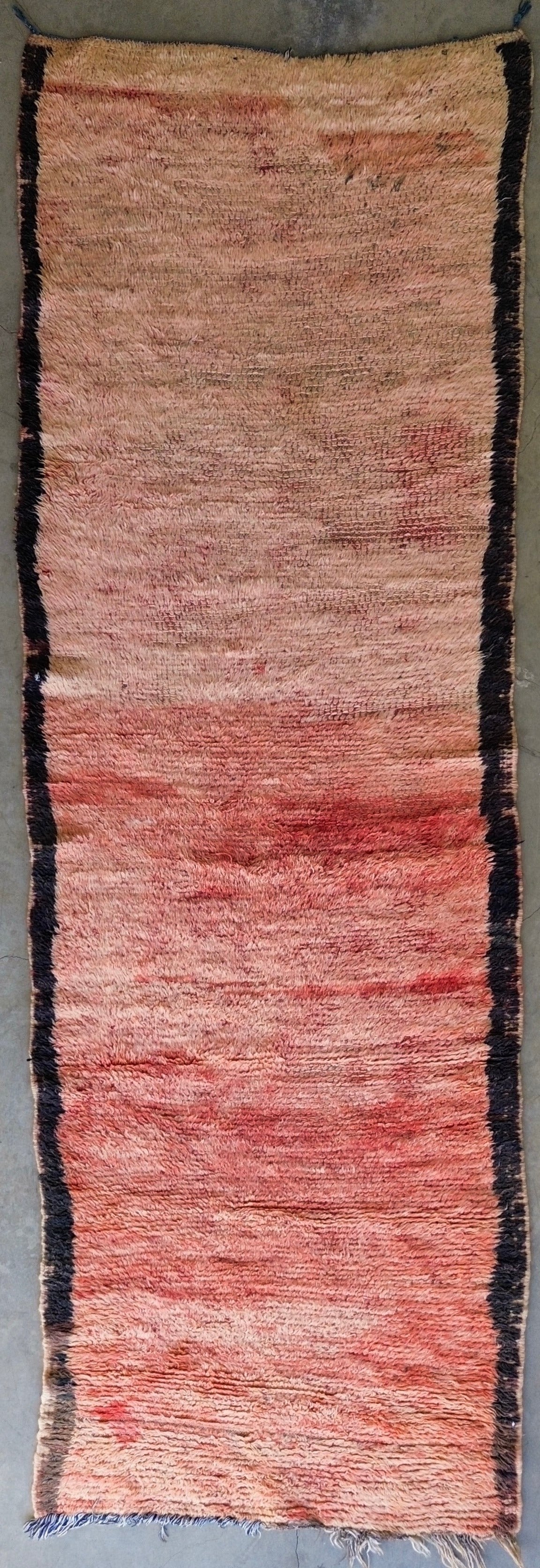 AORug#671 size.9x3