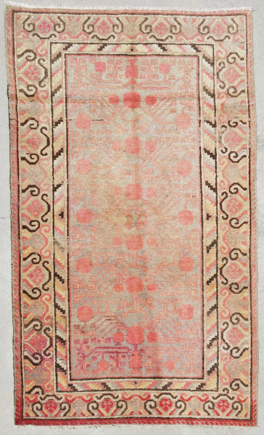 AORug#528  size.3.11x6.7