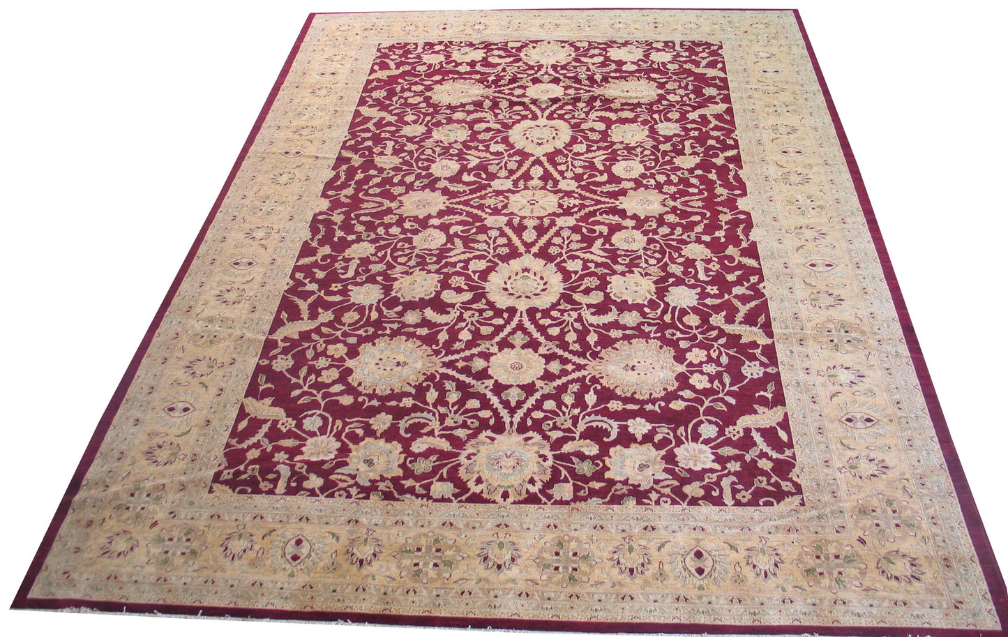 AORug#979 size.12' 03" x 17' 09"