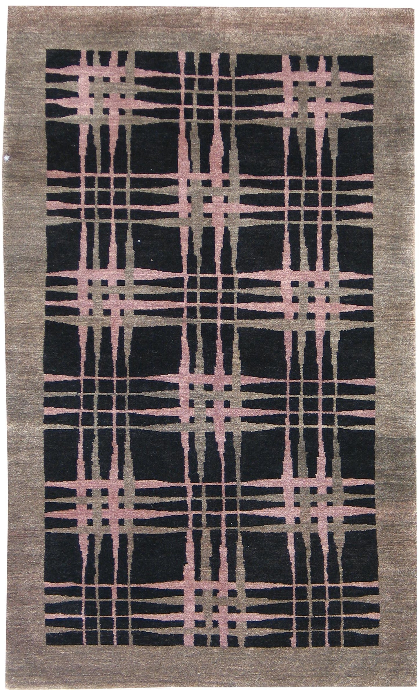 AORug#1057 size.3' 01" x 5' 04"