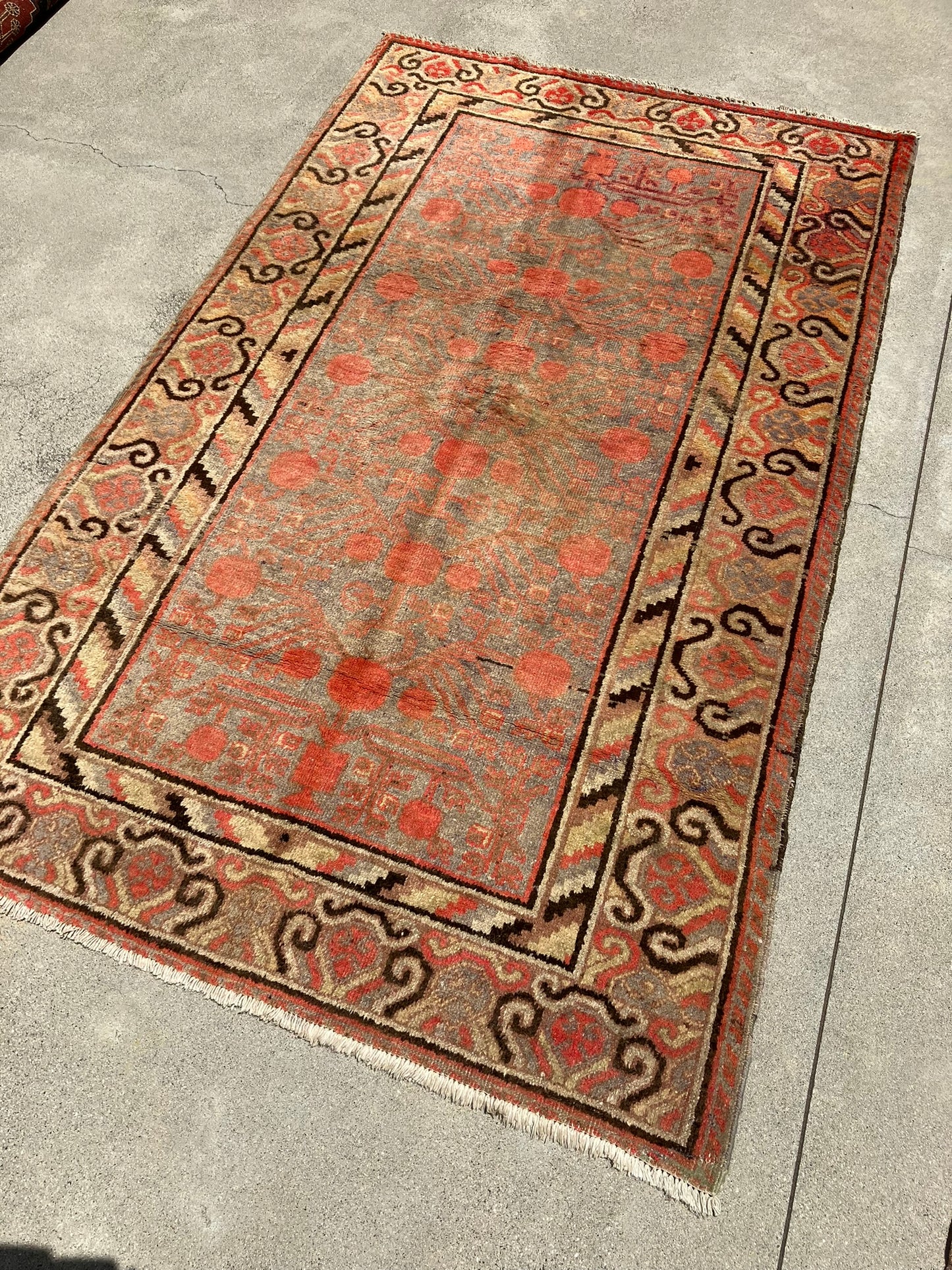 AORug#528 size.3.11x6.7