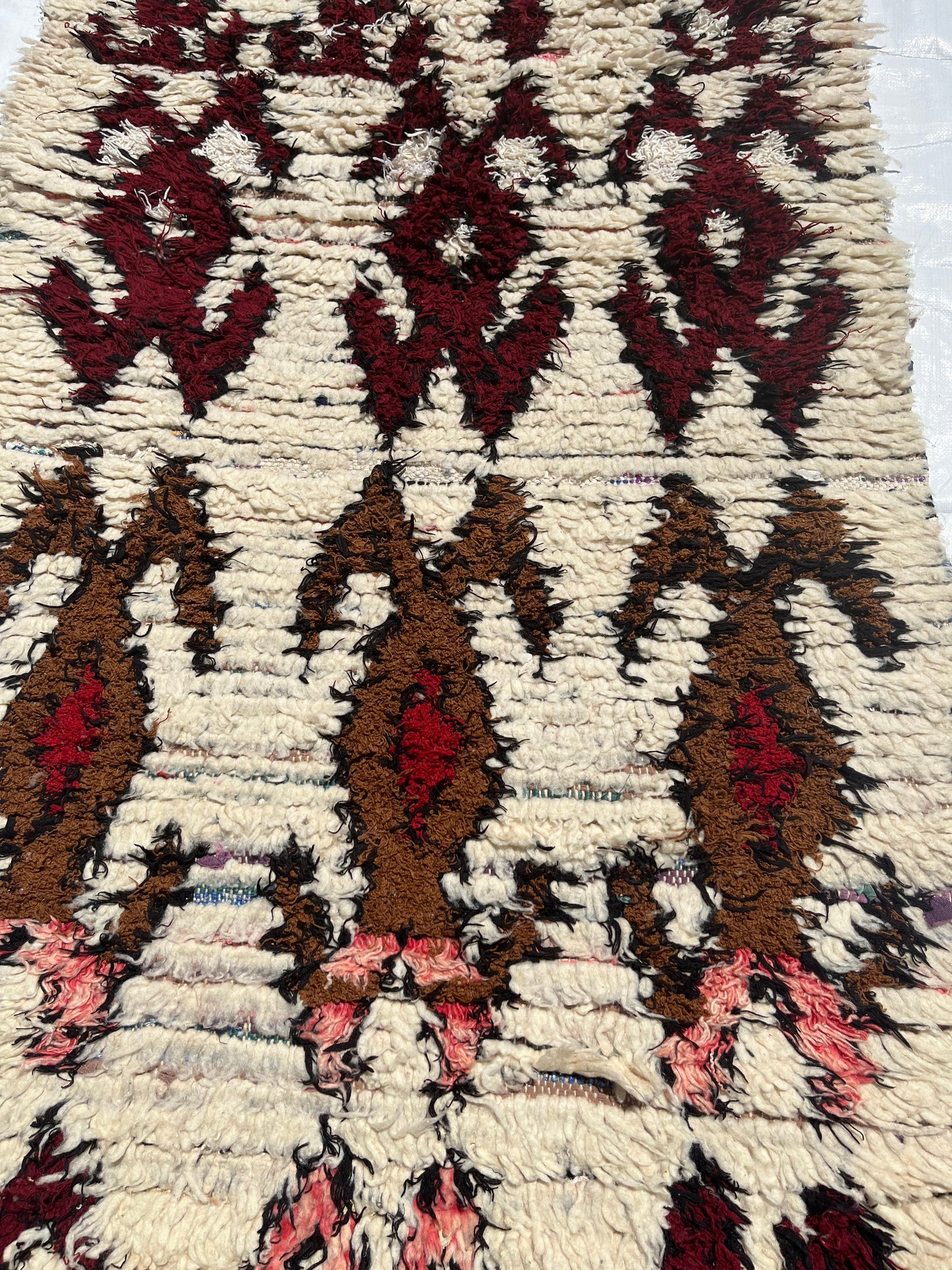 AORug#665 size.5.4x3