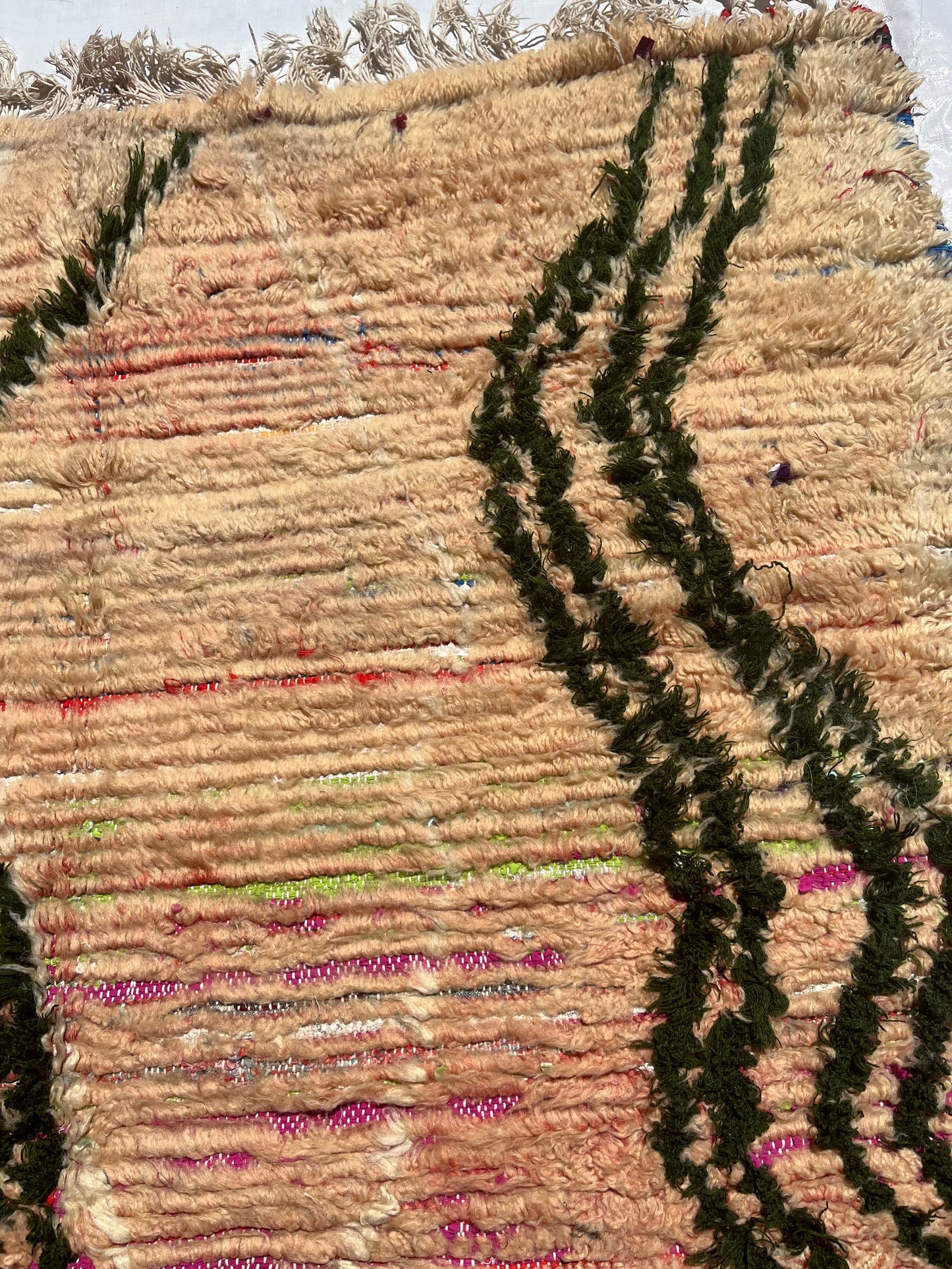 AORug#674 size.5.5x4.8