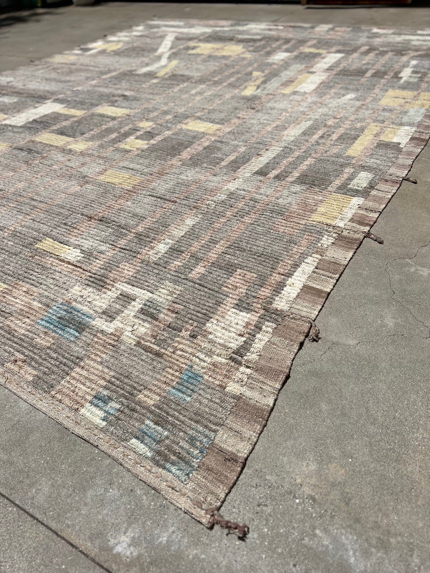 Explore our exquisite collection of handmade rugs, ranging from antique and vintage to modern designs. Each rug is a testament to skilled craftsmanship, offering timeless beauty and elegance. Elevate your space with the warmth and artistry of our handcrafted carpets.