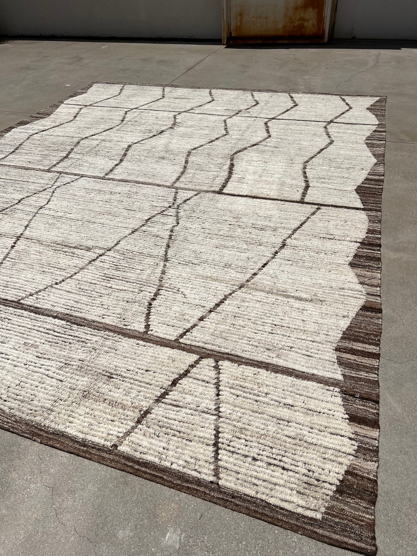 Explore our exquisite collection of handmade rugs, ranging from antique and vintage to modern designs. Each rug is a testament to skilled craftsmanship, offering timeless beauty and elegance. Elevate your space with the warmth and artistry of our handcrafted carpets.