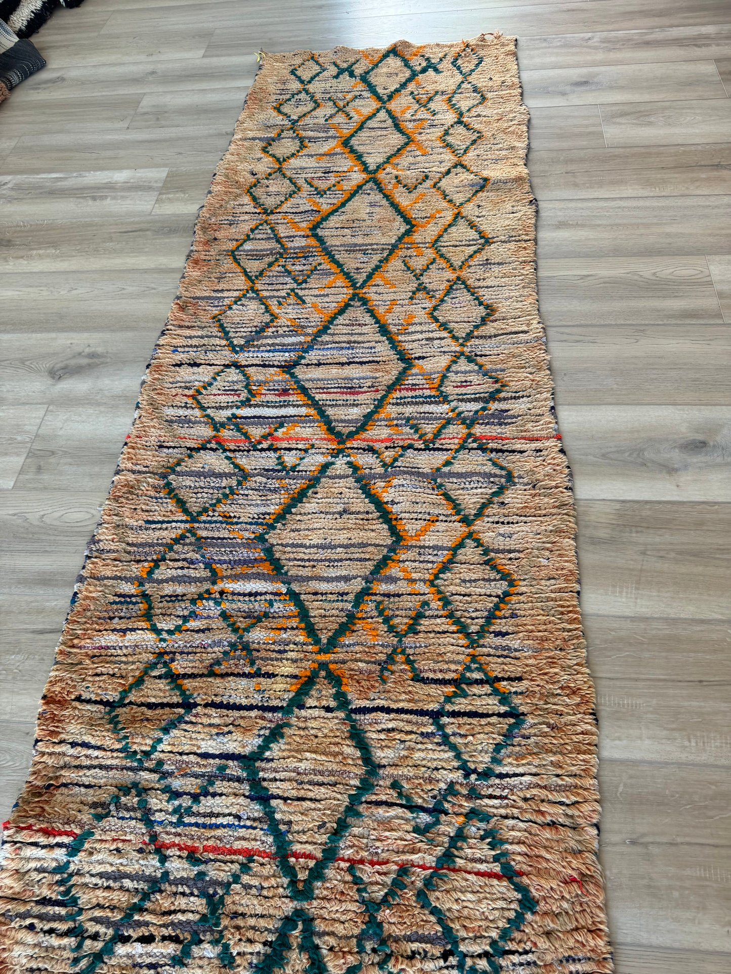 AORug#299 size.2.11x9.1