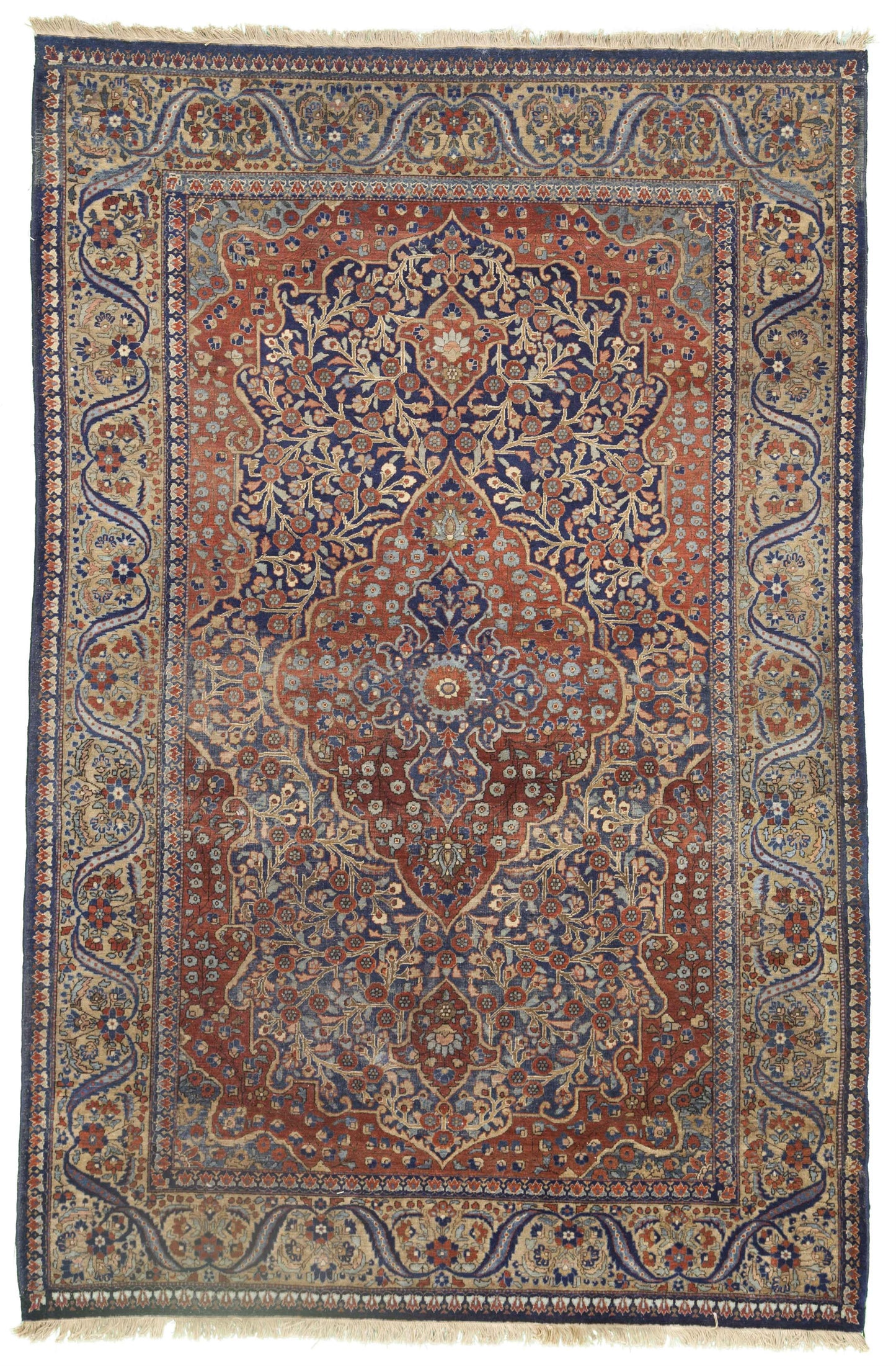 AORug#5269 size. 4' 04" x 6' 06"