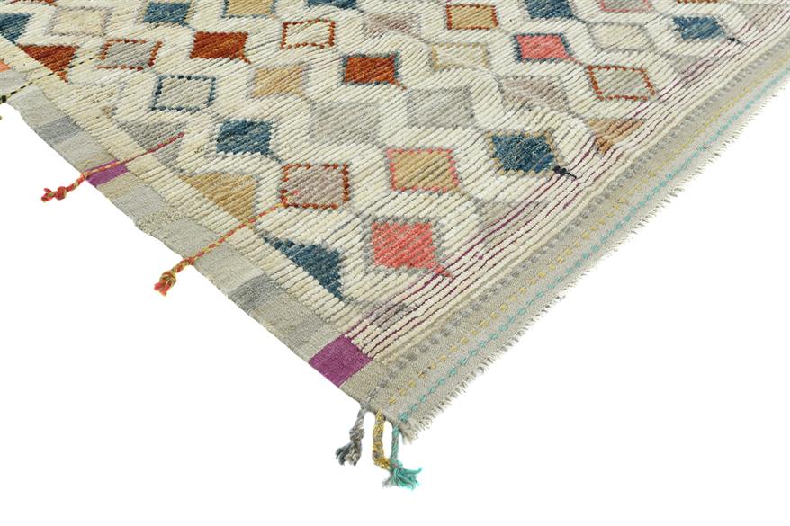 AORug#17701 size. 8' 04" x 10' 00"