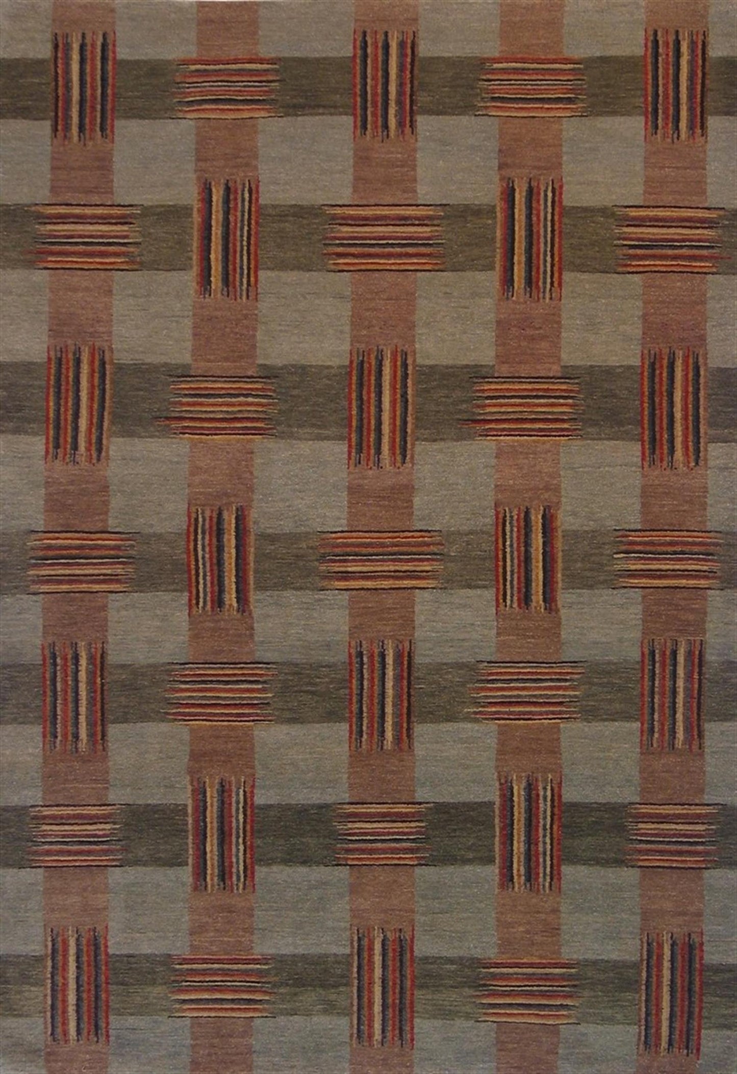 AORug#1105 size.4' 02" x 6' 01"