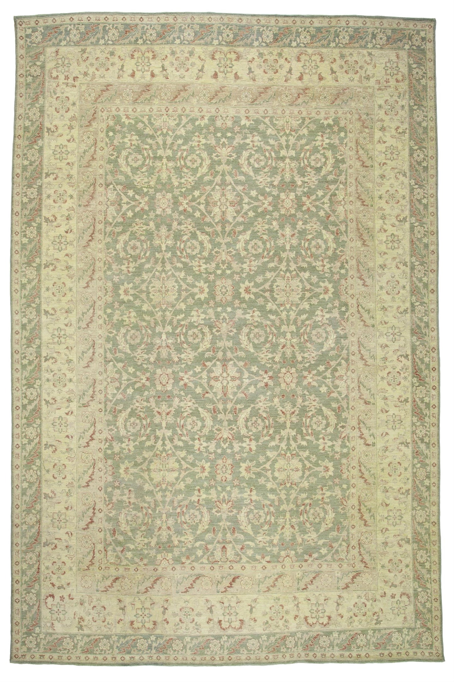 AORug#812 size.12' 00" x 17' 08"