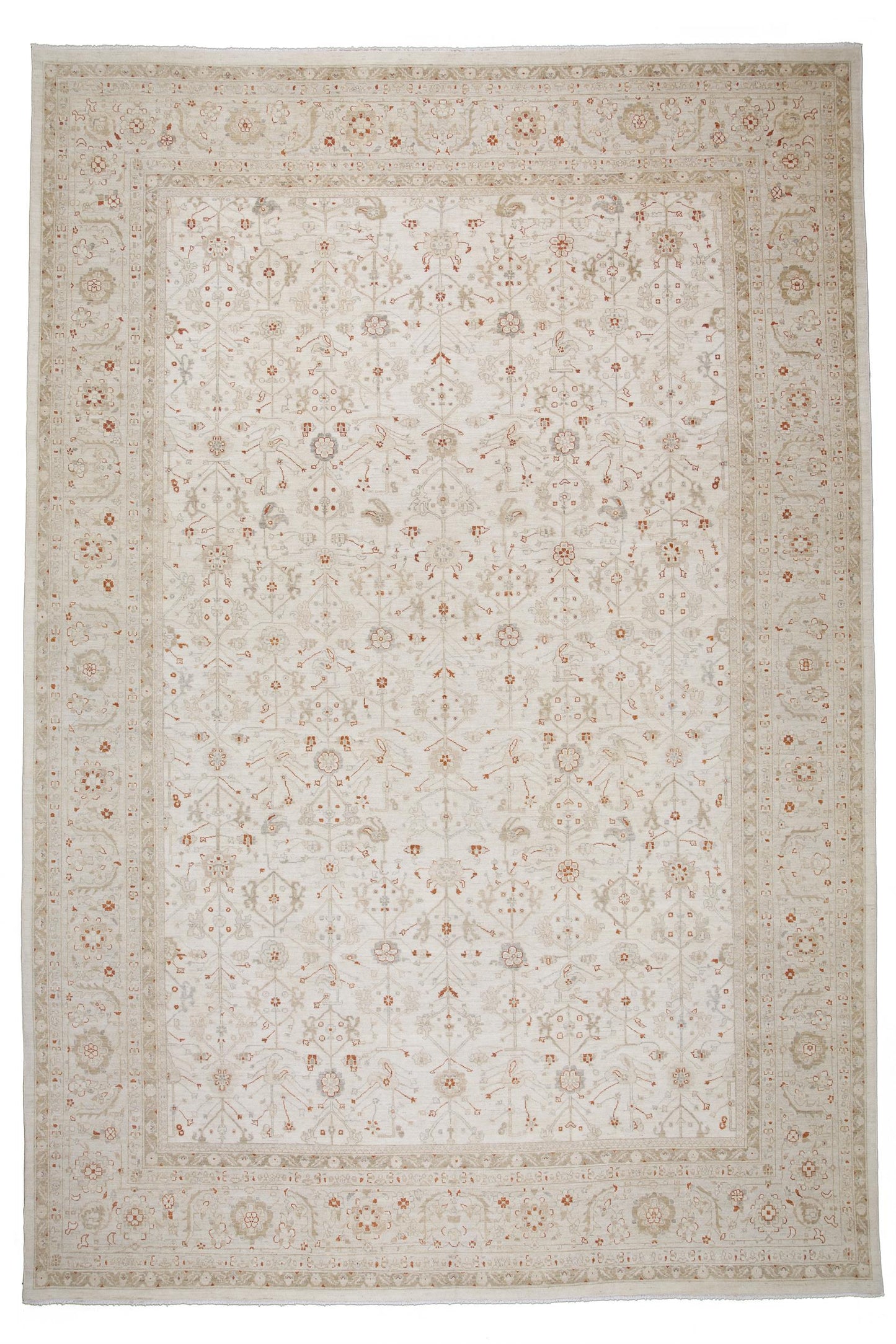 AORug#814 size.12' 00" x 17' 05"