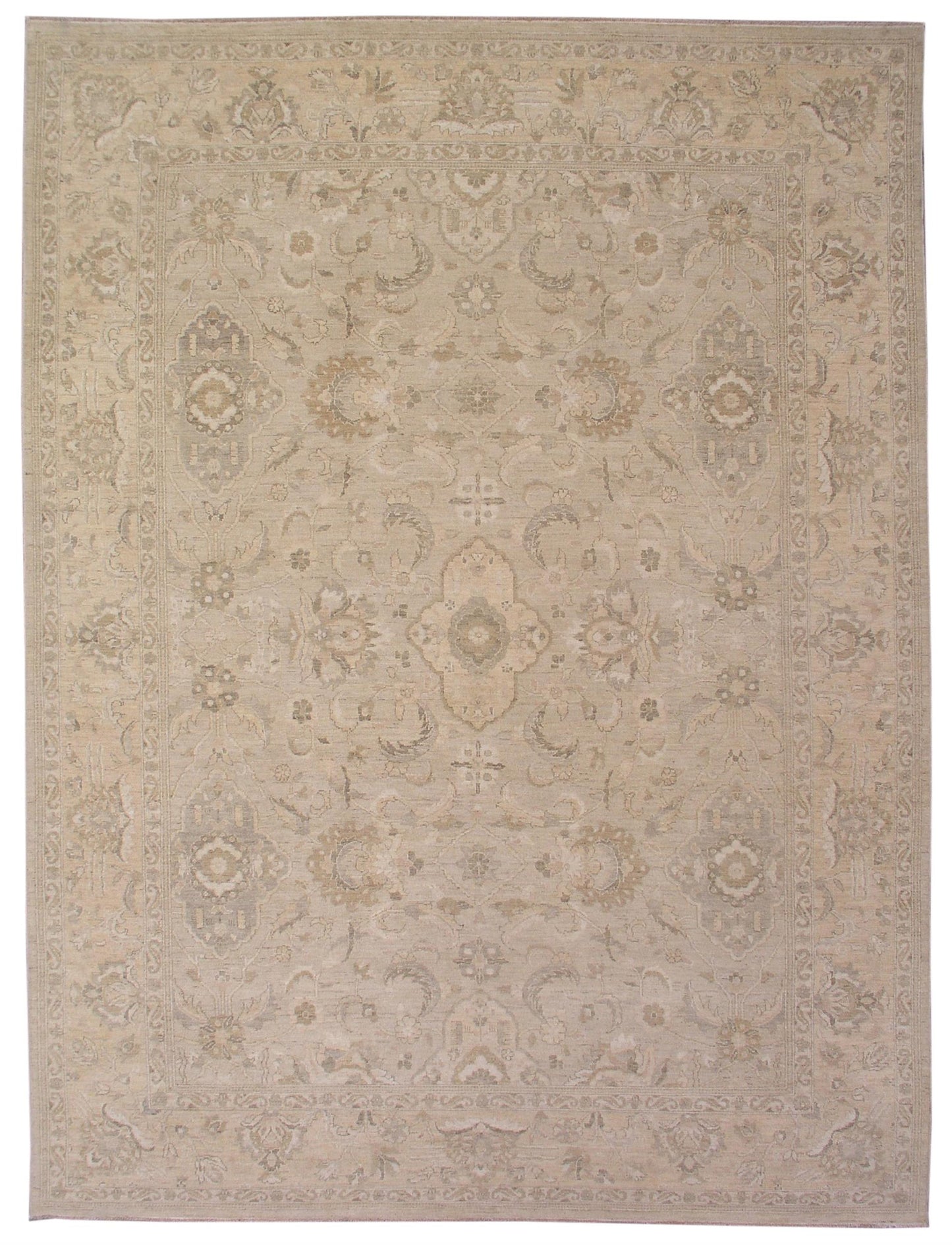 AORug#980 size. 8' 11" x 11' 11"