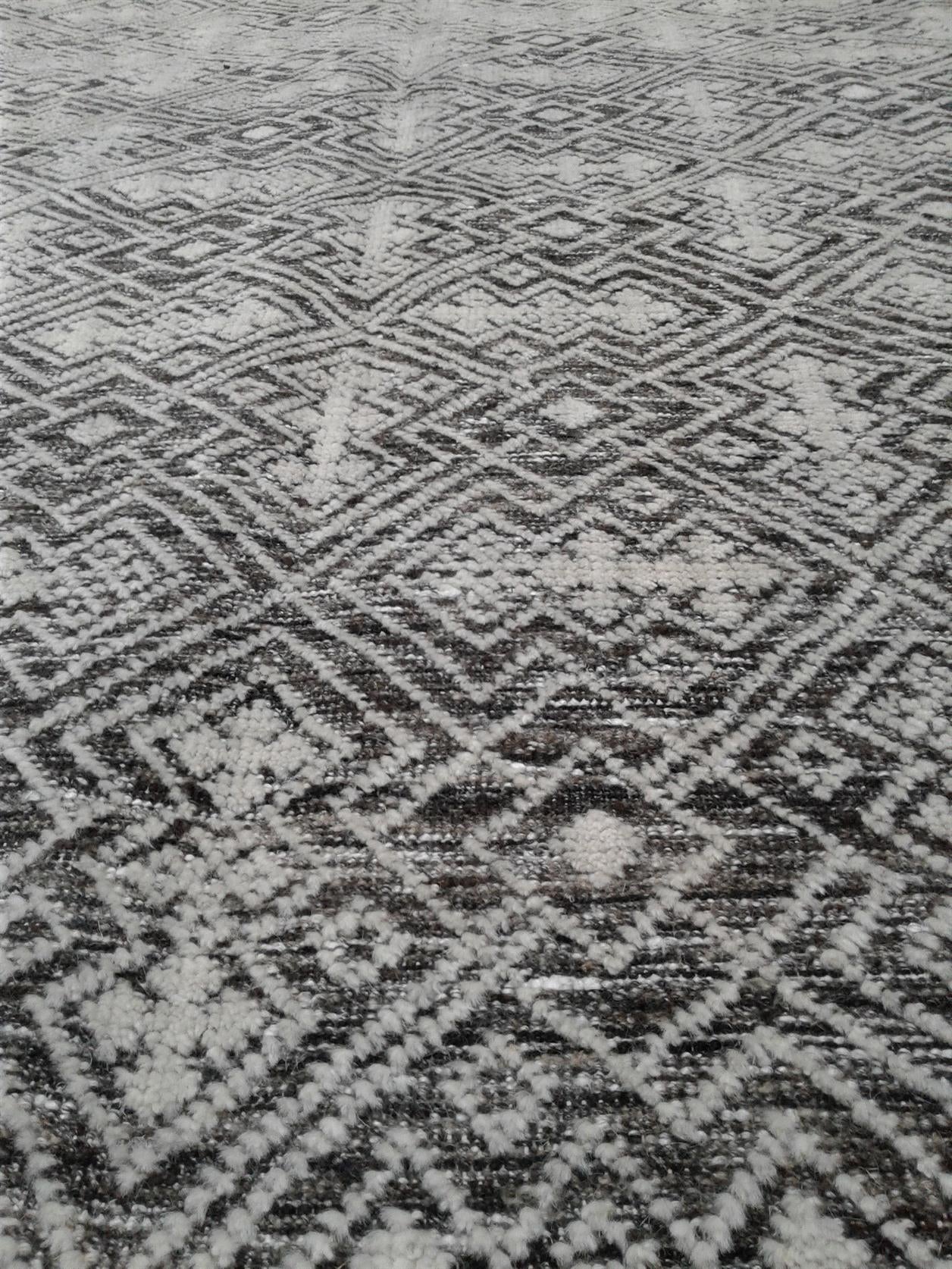AORug#13875 size. 8'0" X 10'0"