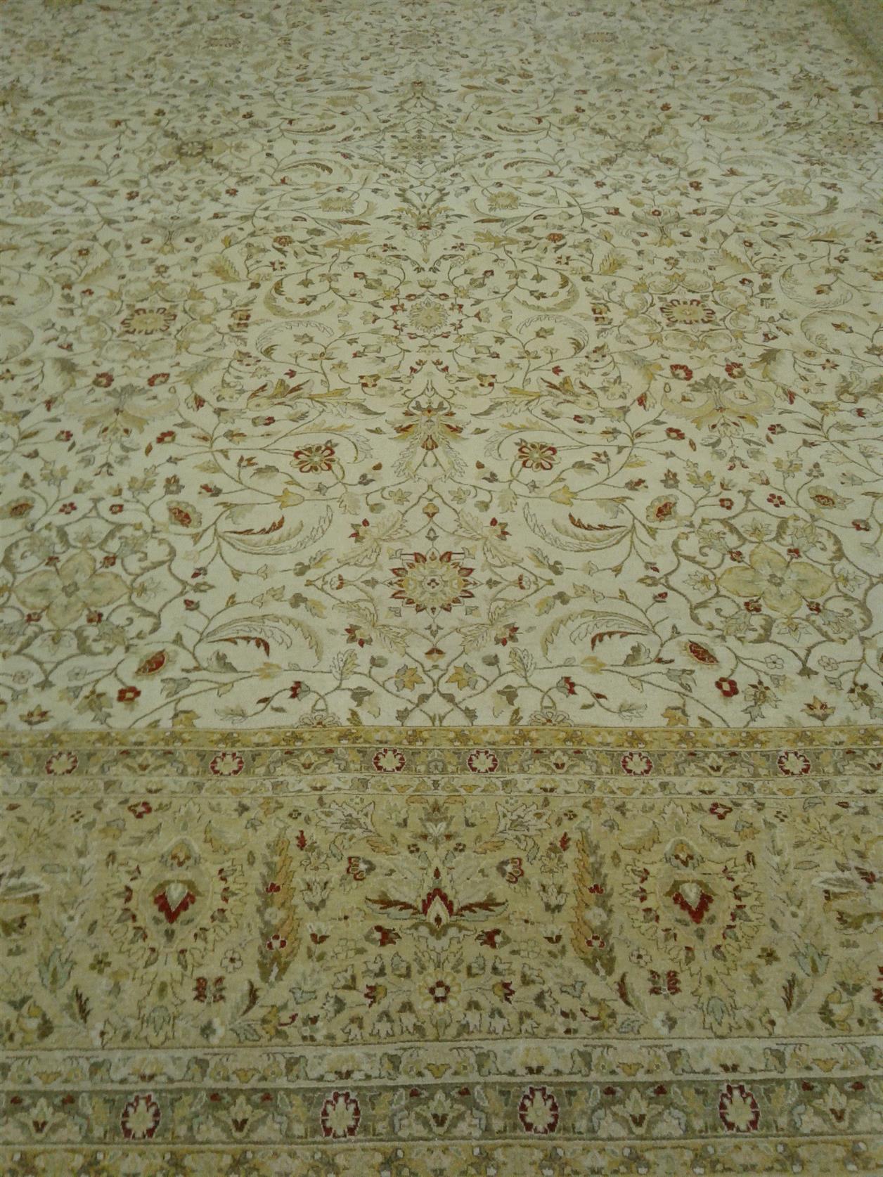 AORug#1390 size. 12' 00" x 14' 10"