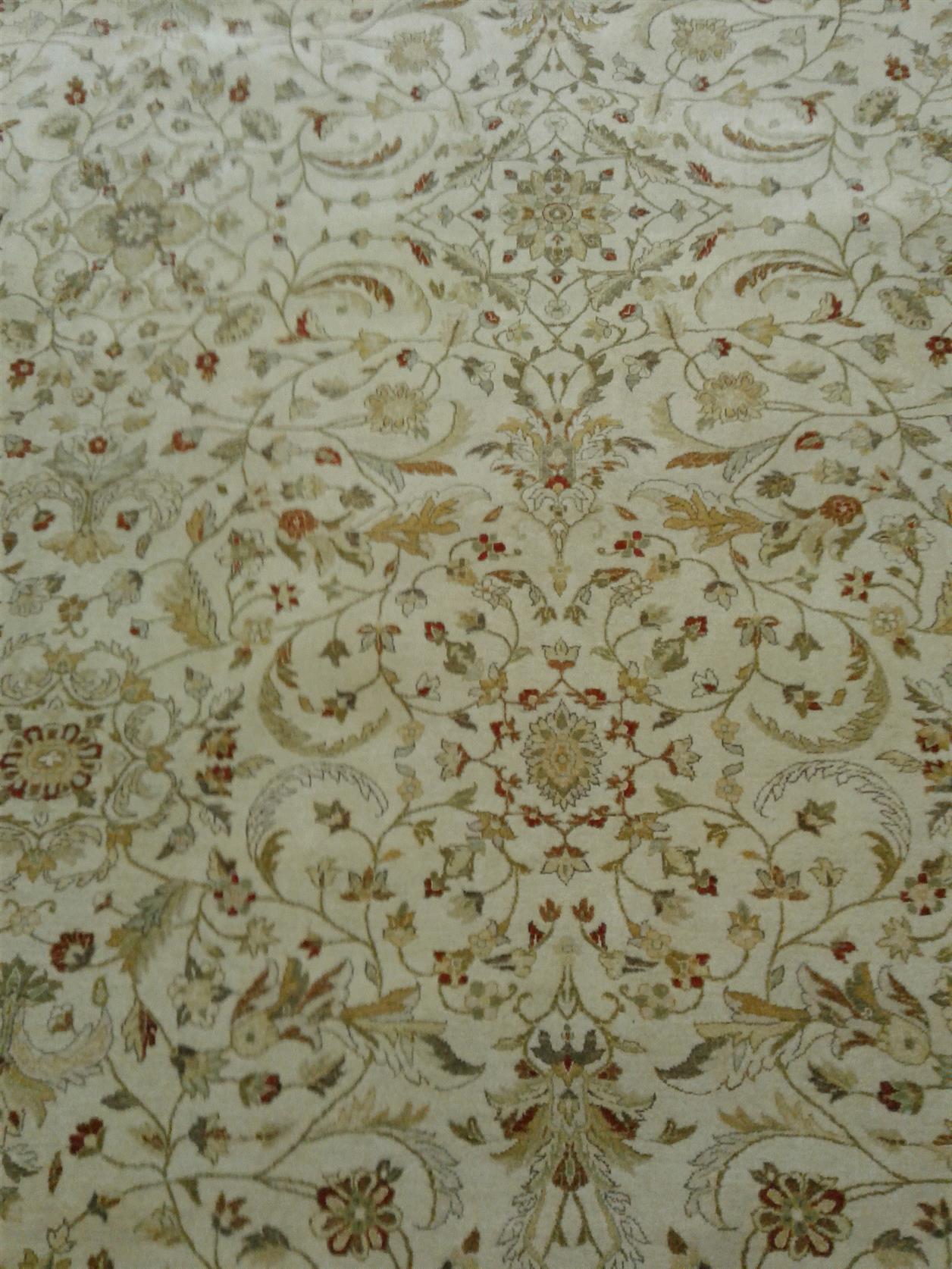 AORug#1390 size. 12' 00" x 14' 10"