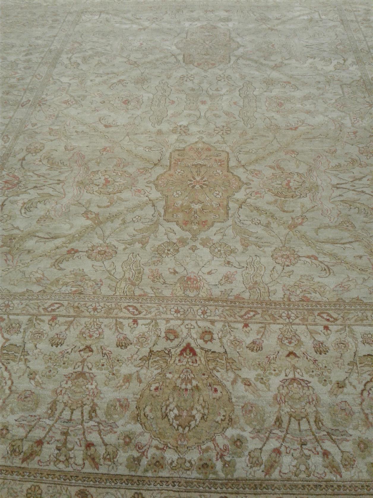 AORug#886 size. 8' 00" x 9' 06"