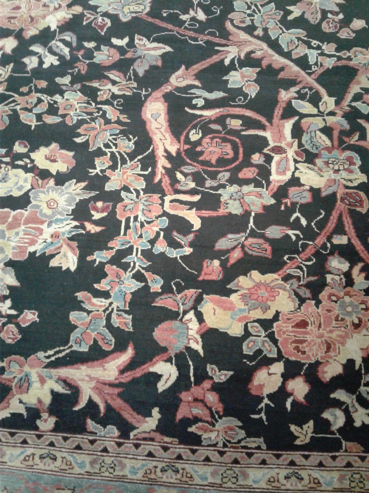 AORug#879 size. 8' 04" x 9' 04"