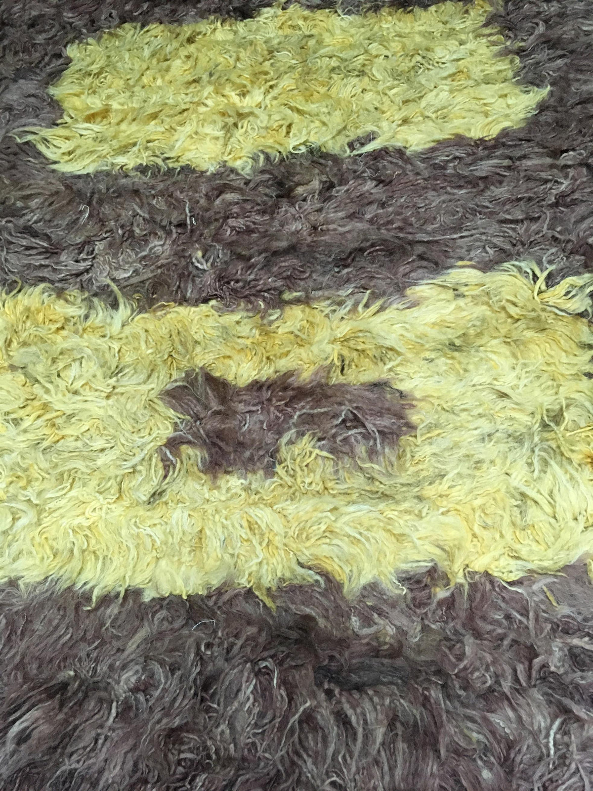 AORug#8593 size. 3' 00" x 5' 06"