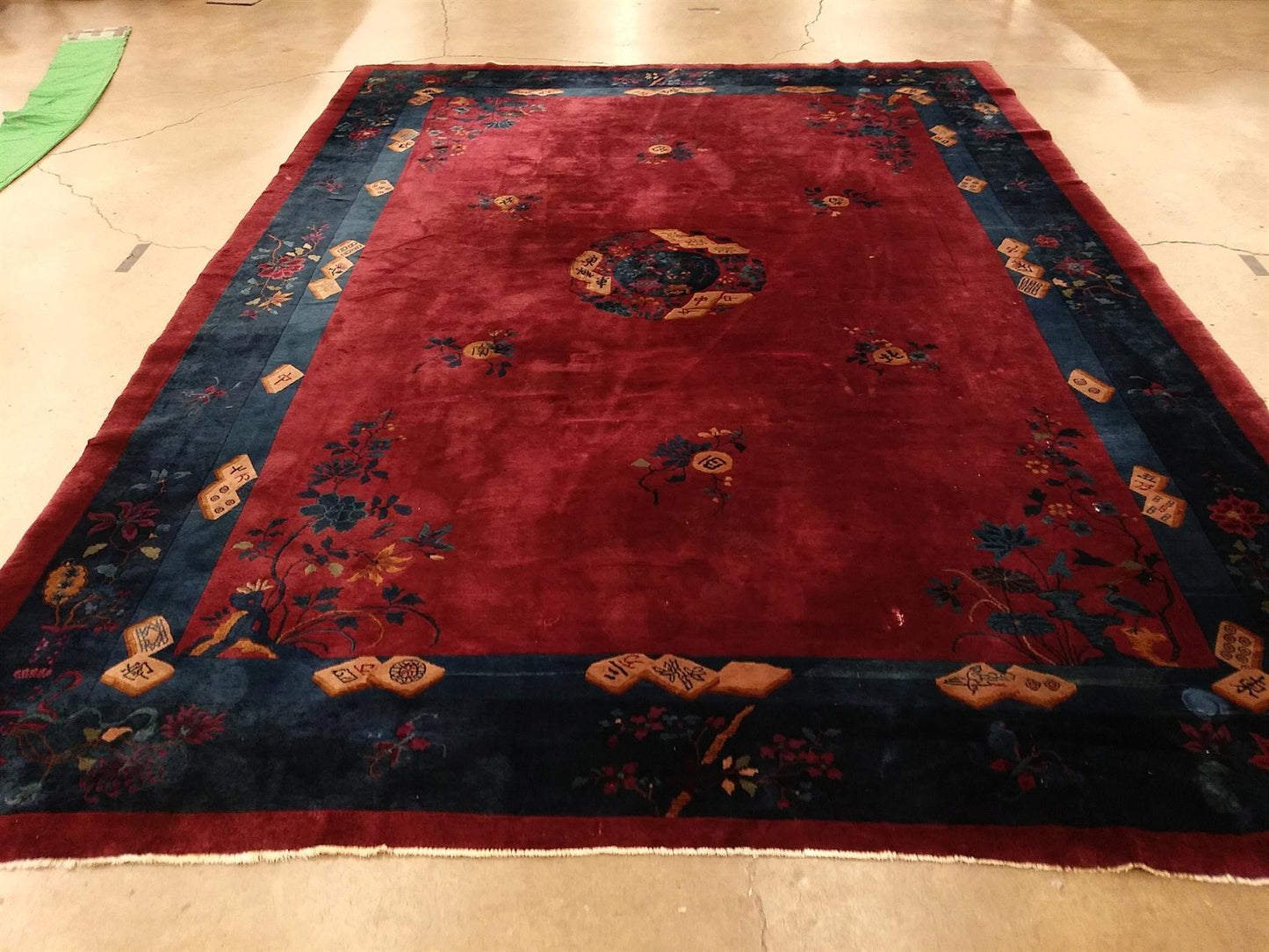 AORug#13077 size. 10' 04" x 13' 04"