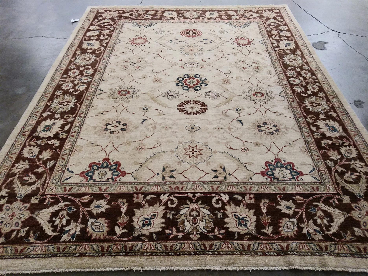 AORug#801 size.7' 11" x 10' 02"