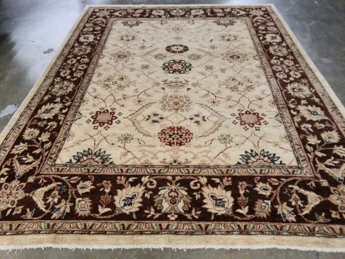 AORug#801 size.7' 11" x 10' 02"