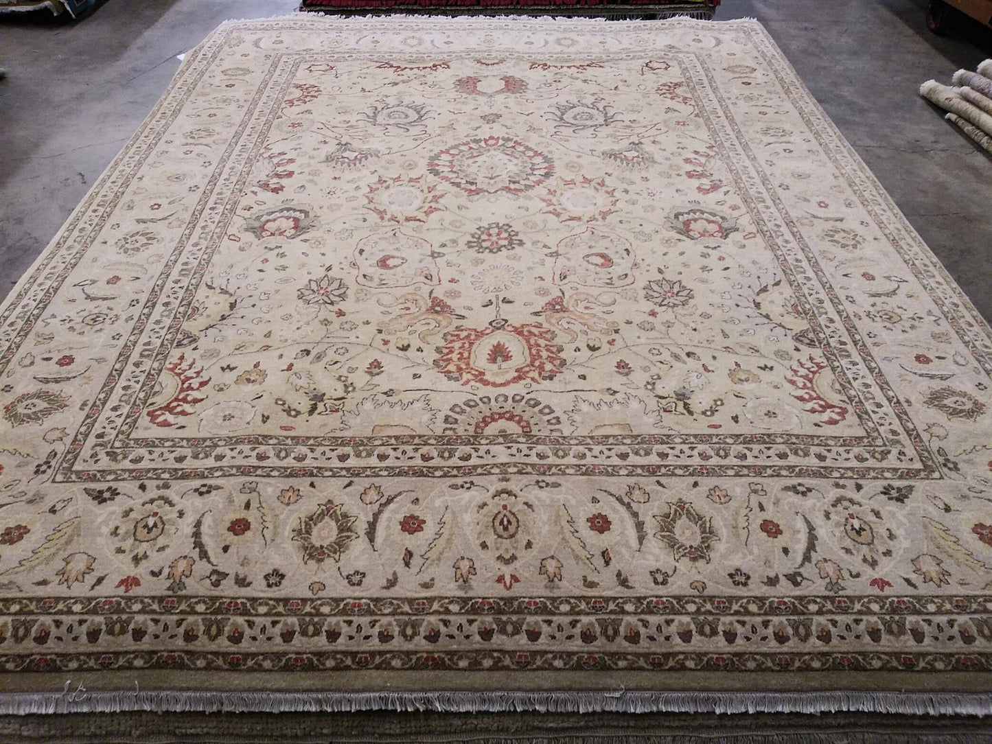 AORug#1210 size.8' 01" x 9' 11"