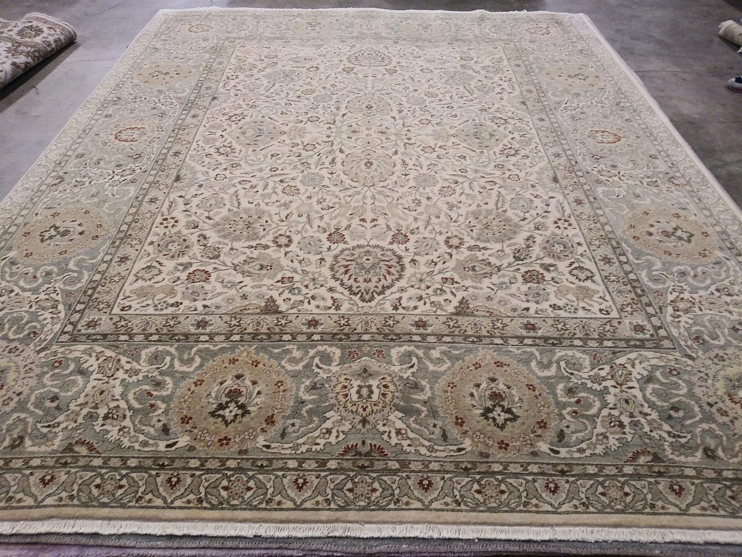 AORug#863 size.7' 11" x 9' 08"
