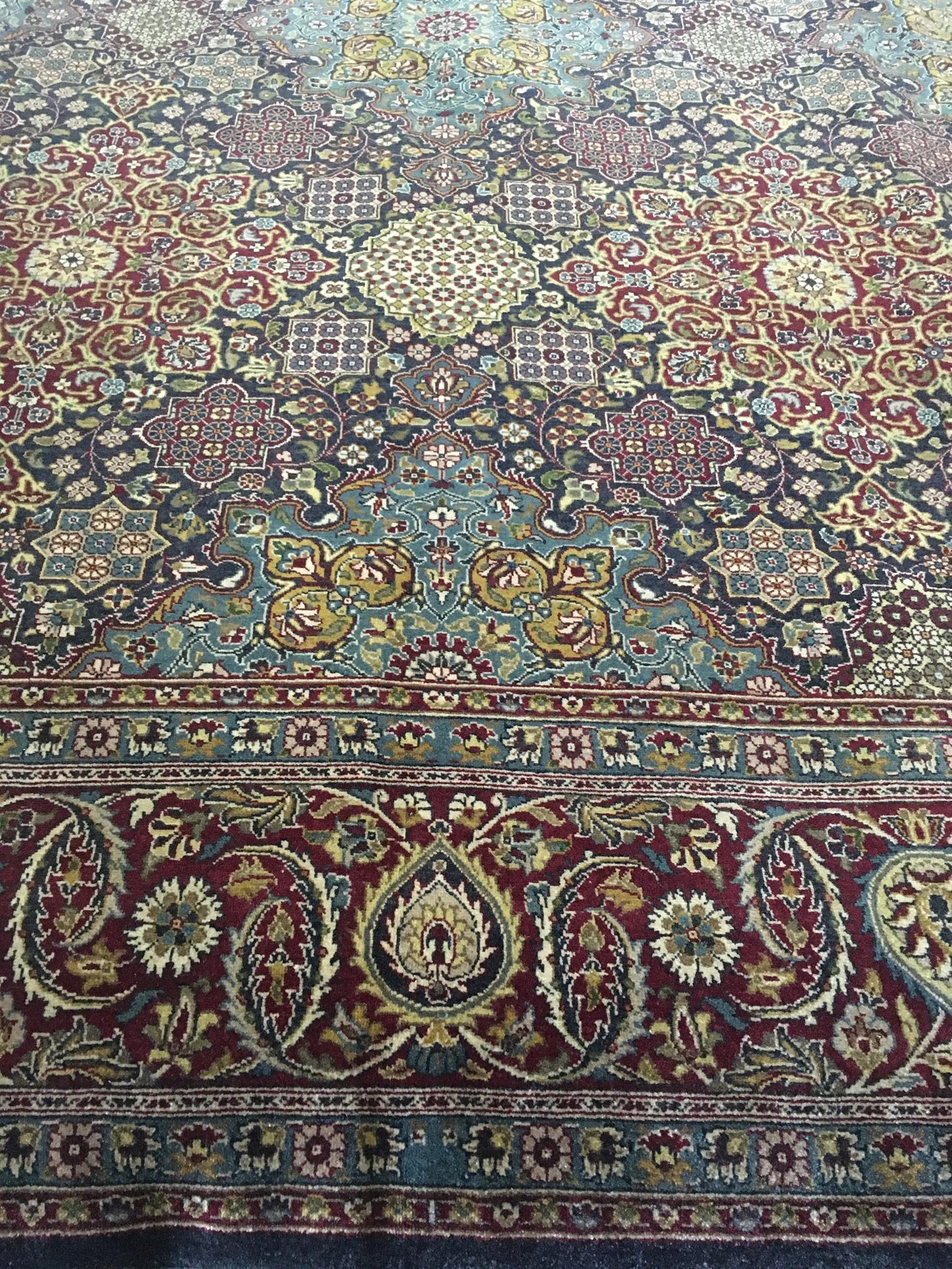 AORug#865 size.8' 02" x 10' 01"