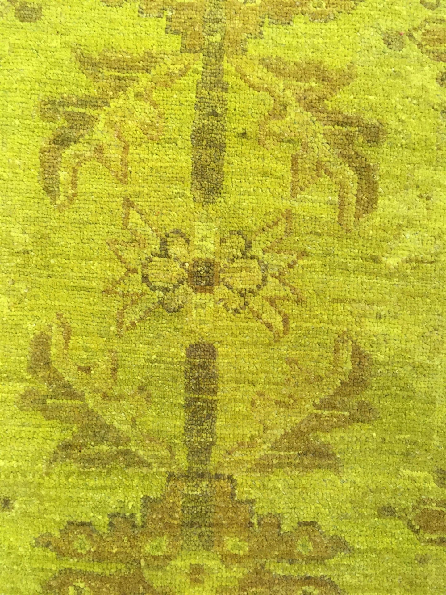 AORug#1421 size.9' 00" x 11' 04"