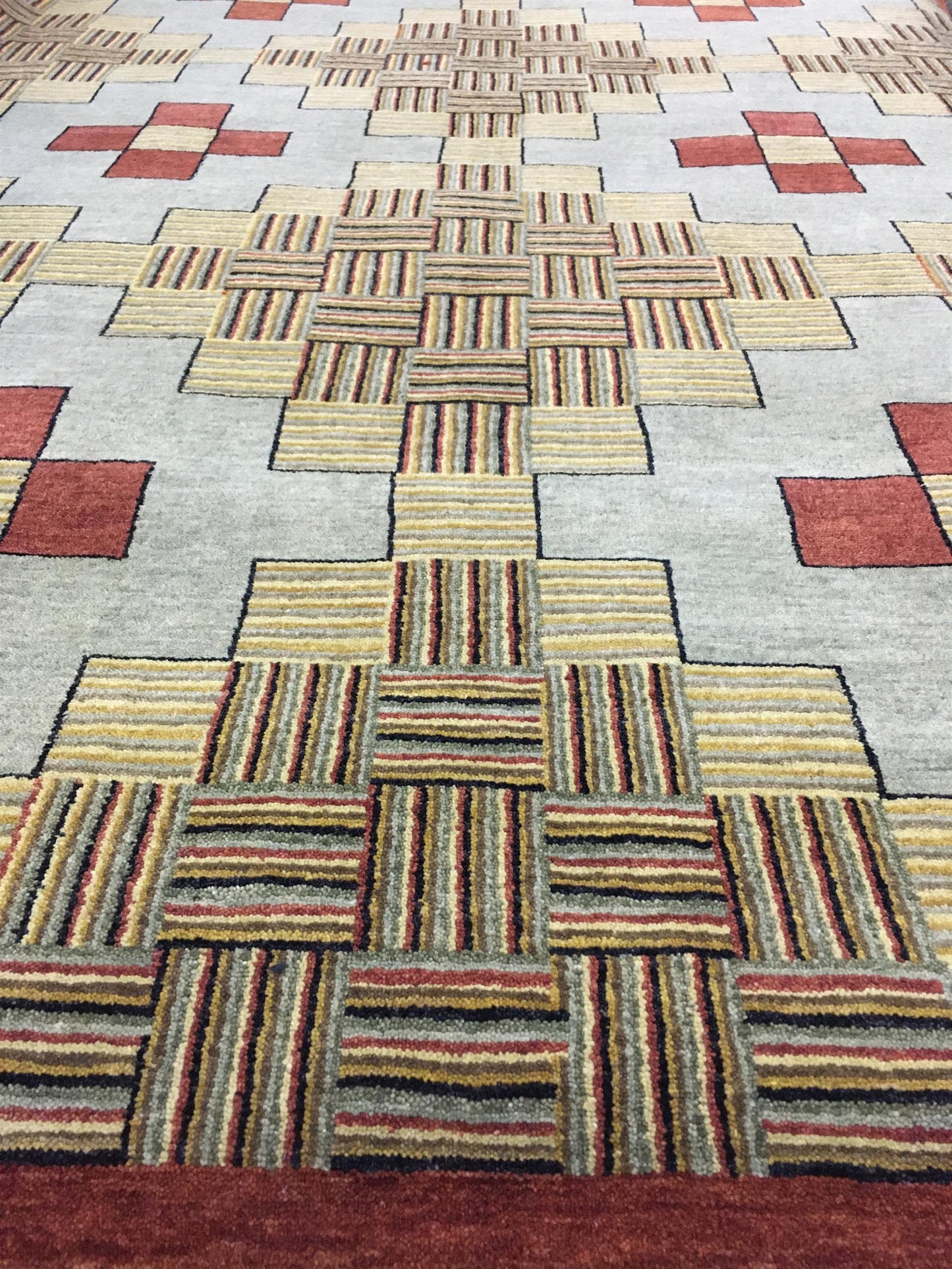 AORug#1118 size.4' 08" x 6' 08"