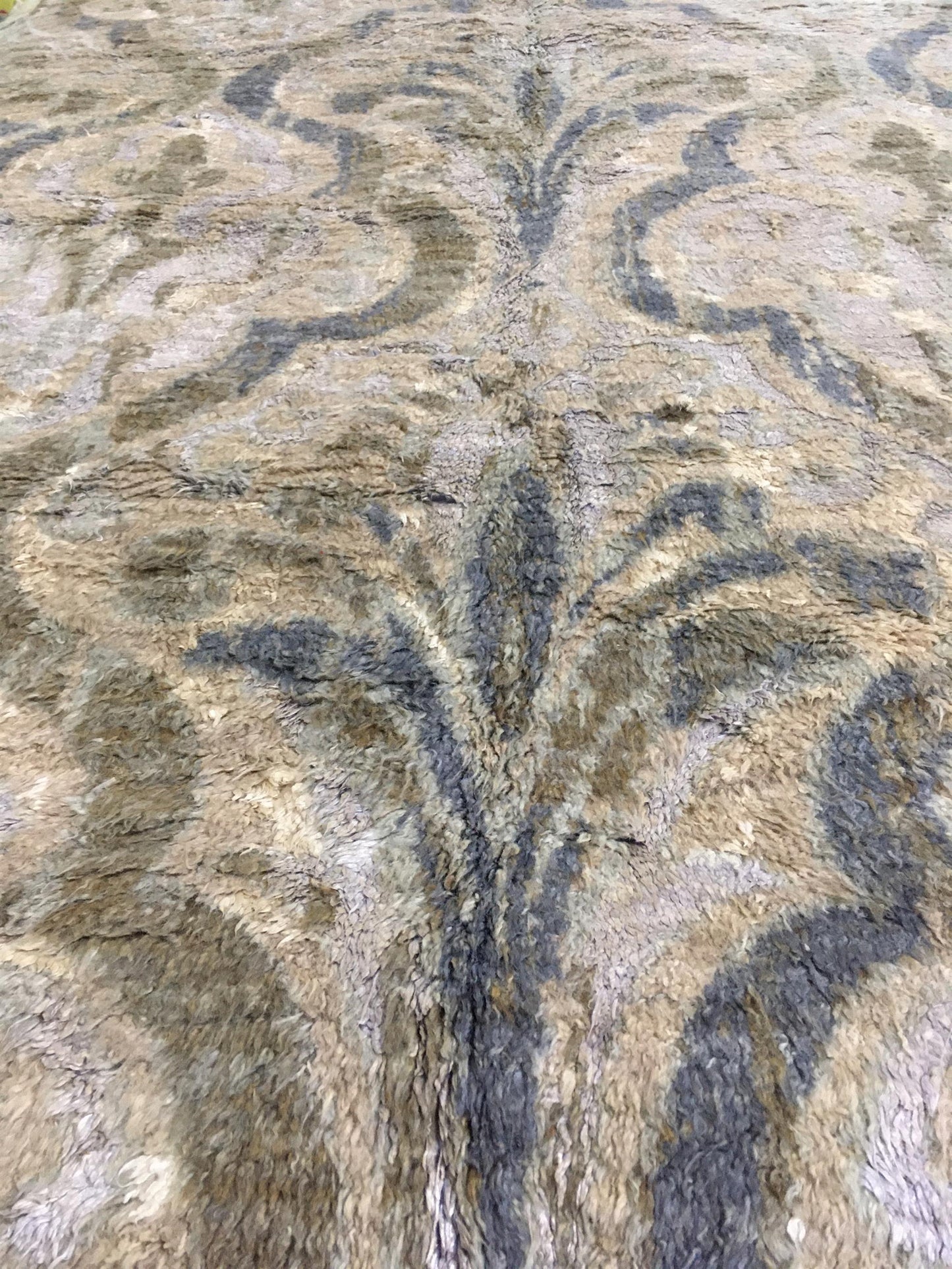 AORug#9493 size. 7' 07" x 10' 03"