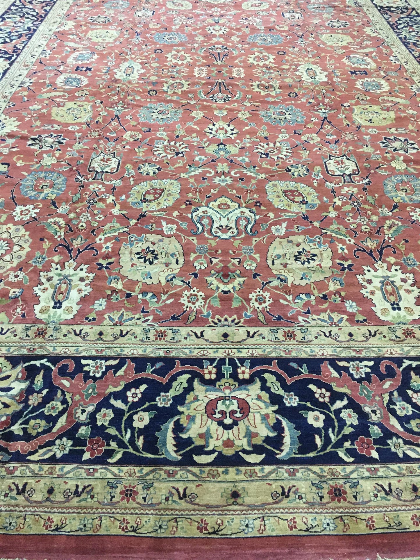 AORug#1049 size.14' 00" x 20' 03"