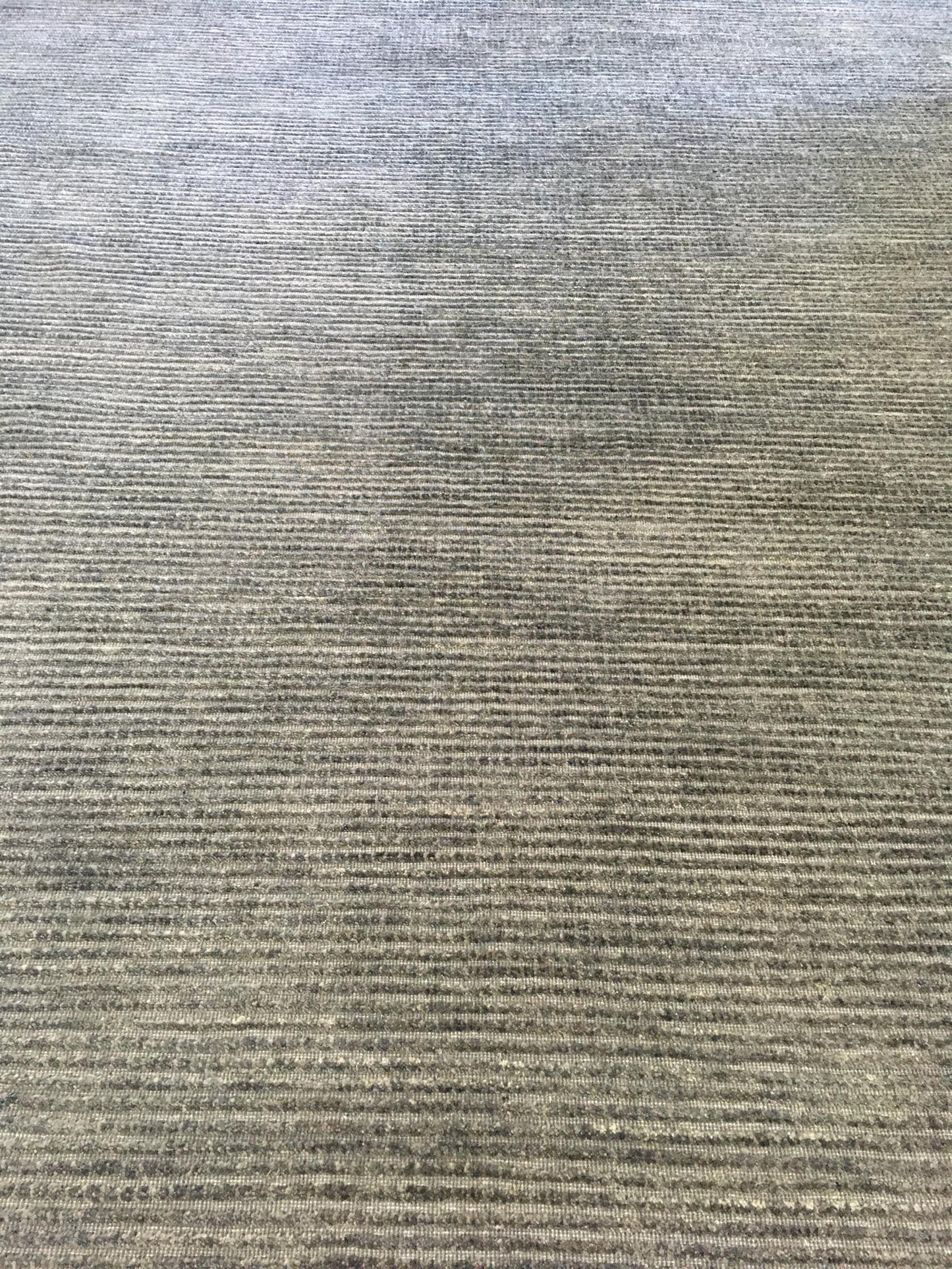 AORug#12757 size. 9'0" X 12'0"