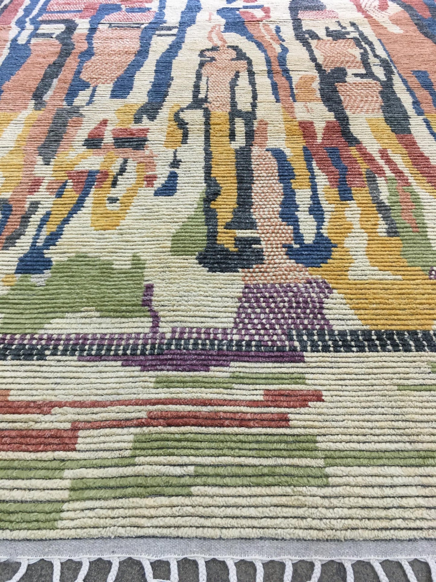 AORug#13932 size. 9'0" X 12'0"