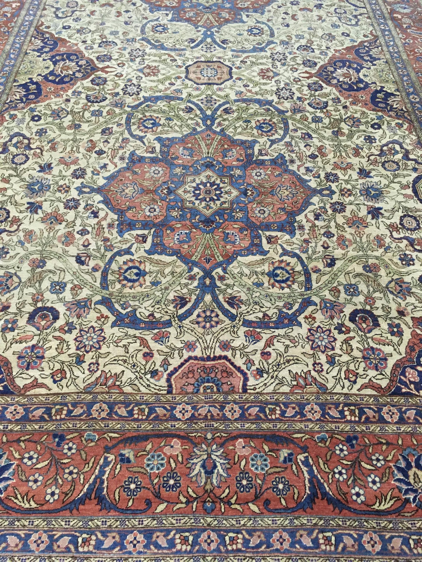 AORug#3521 size. 7' 11" x 12' 01"