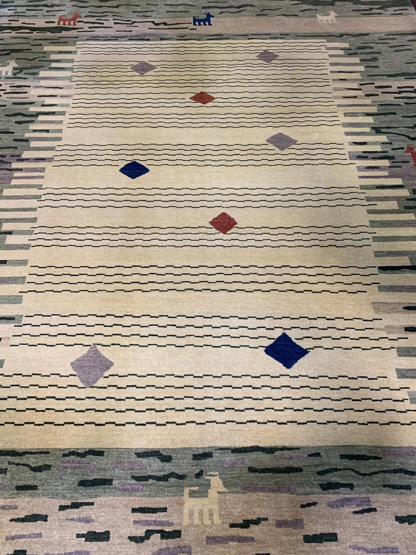 AORug#2330 size. 6' 09" x 8' 02"
