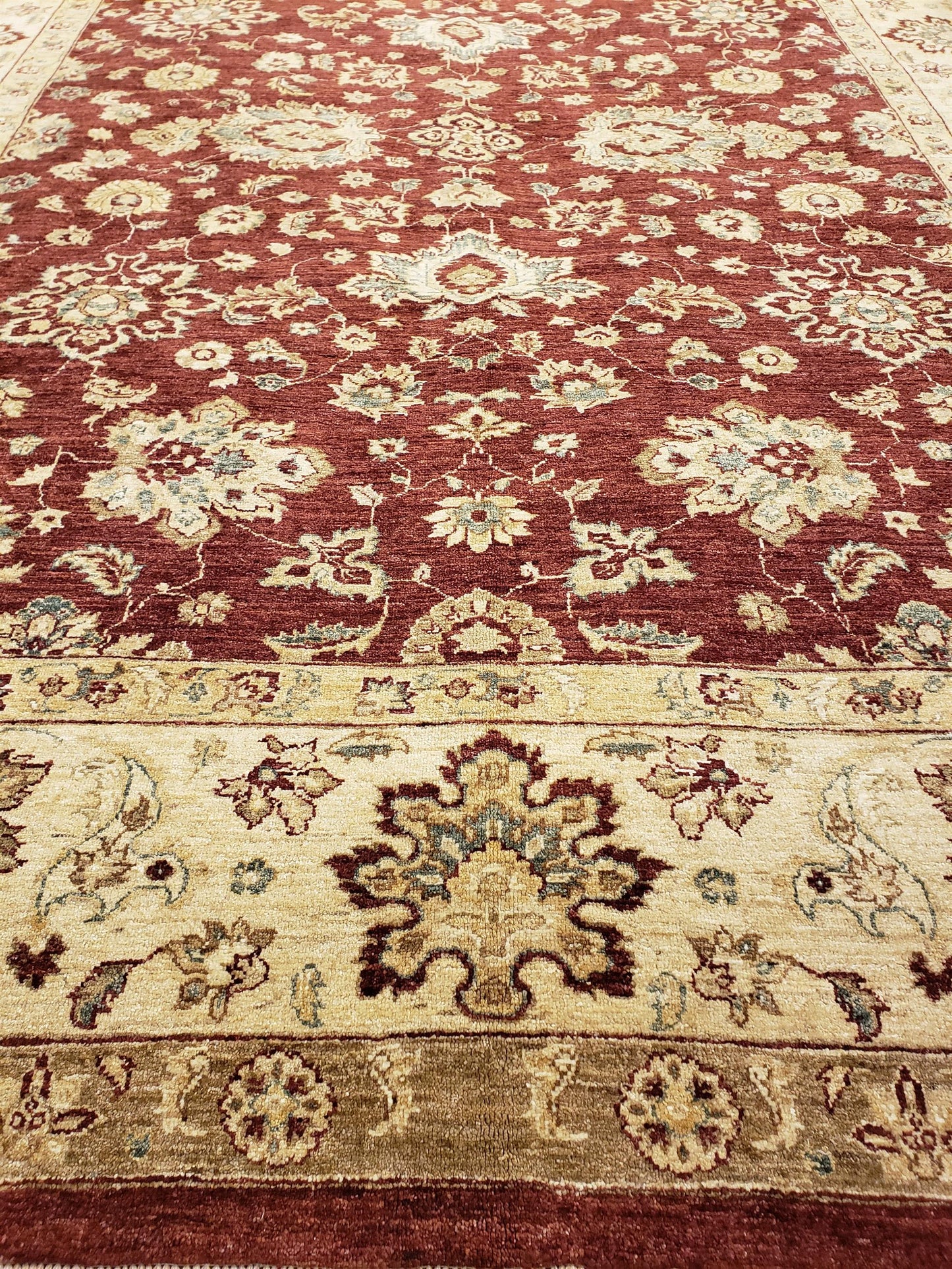 AORug#1396 size. 9' 10" x 13' 02"