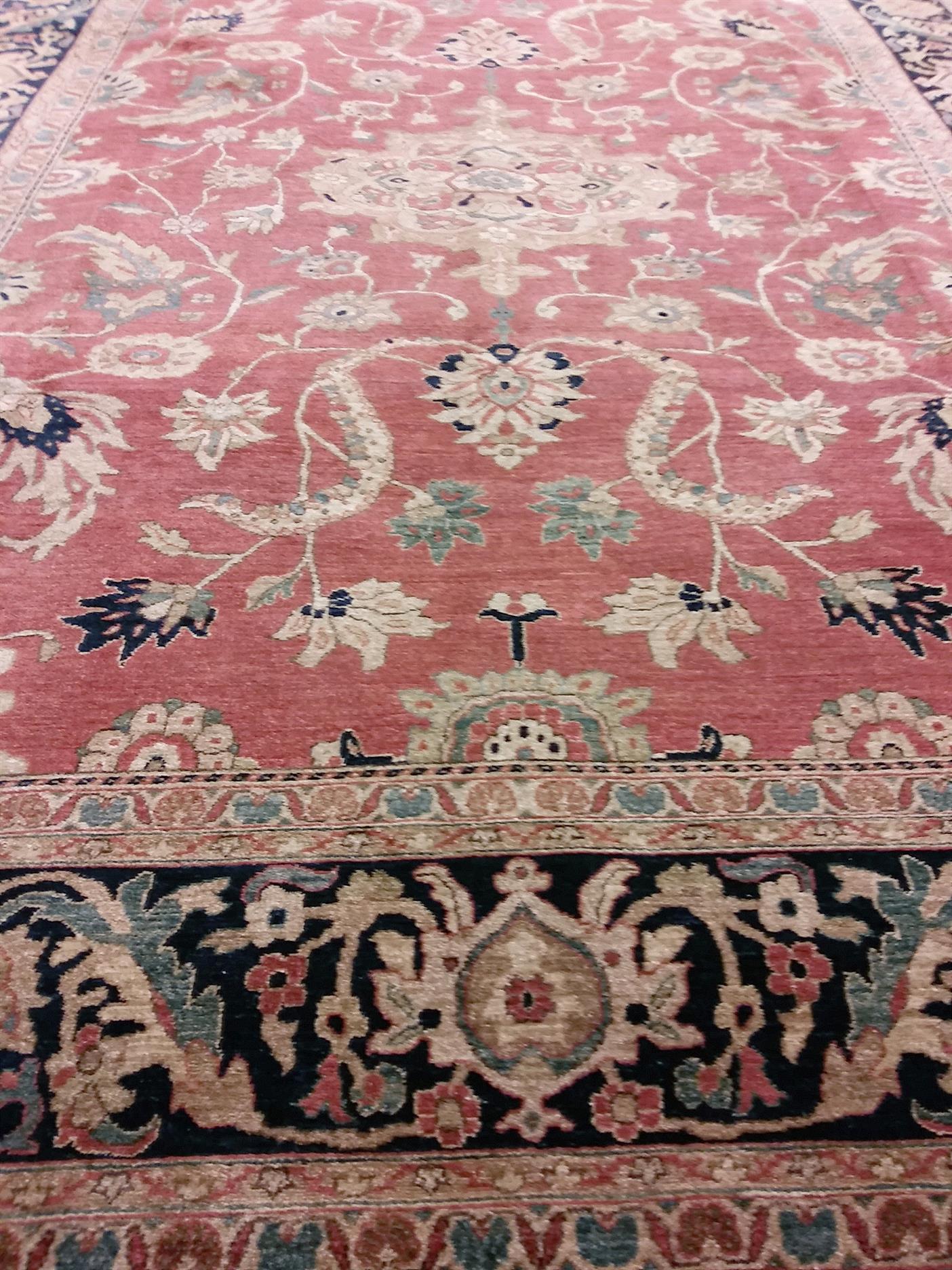 AORug#1368 size.9' 10" x 13' 03"