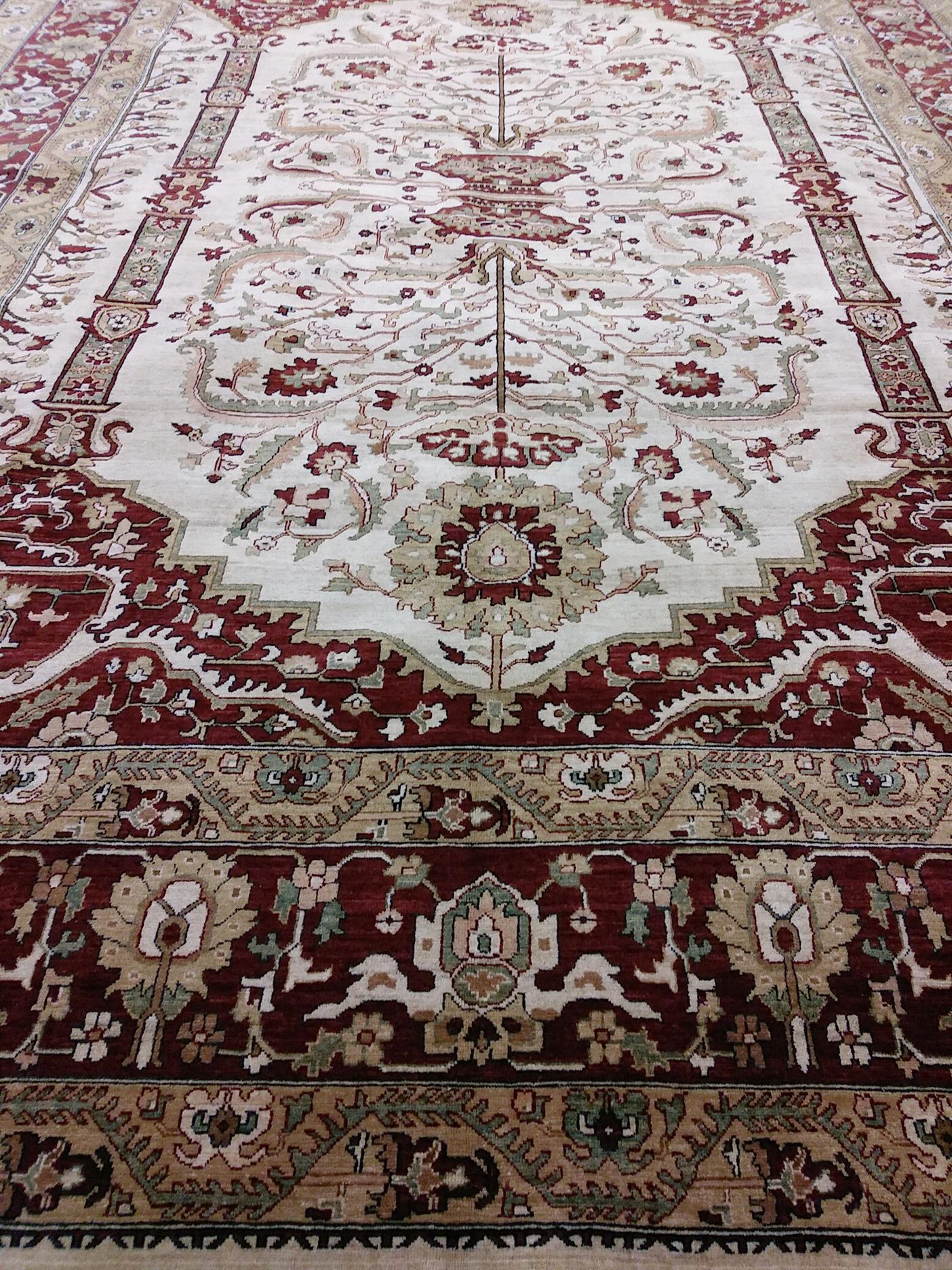 AORug#1371 size. 10' 00" x 13' 07"