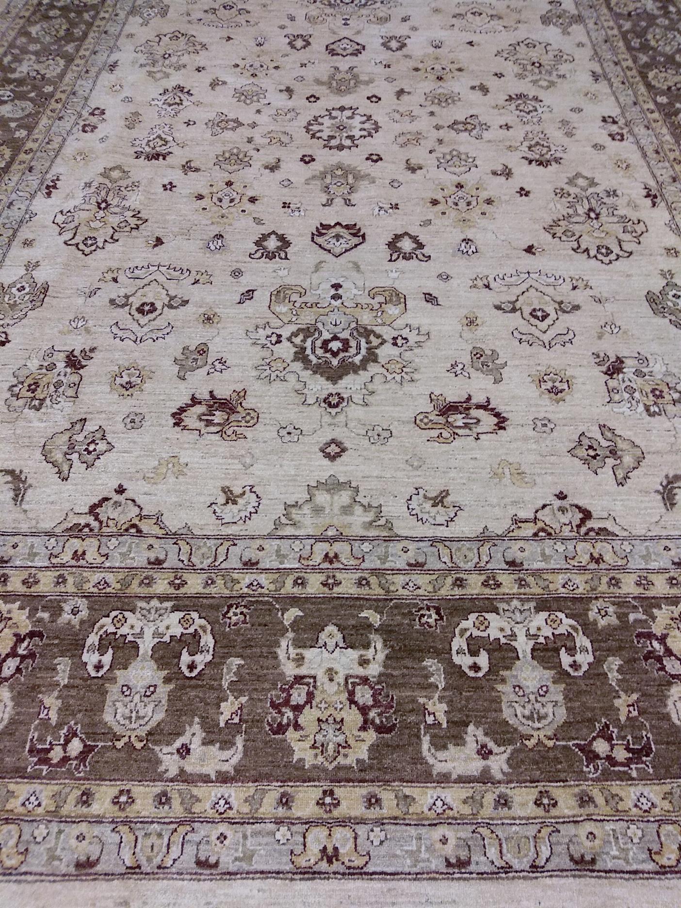AORug#1140 size.9' 10" x 14' 01"