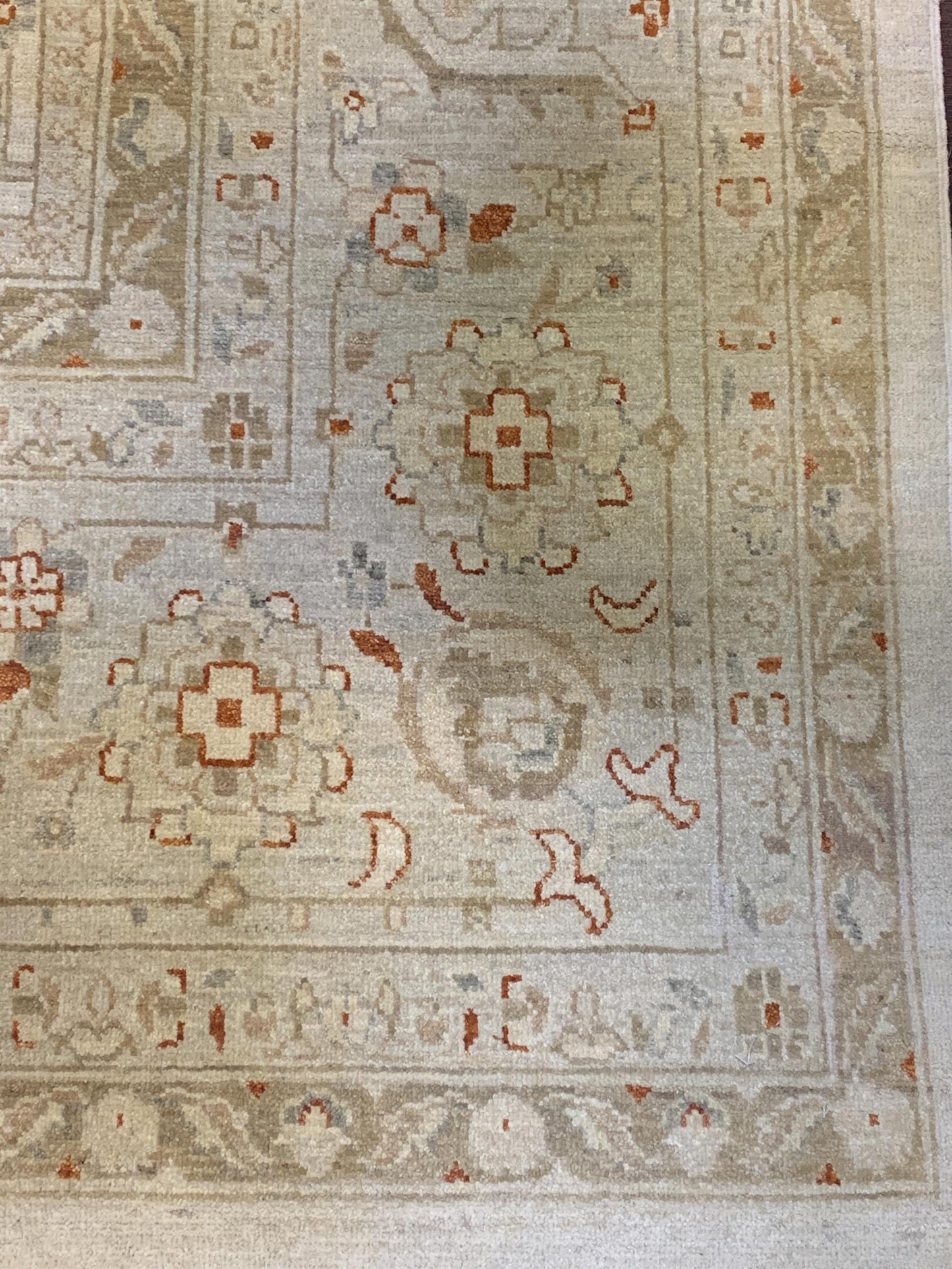 AORug#814 size.12' 00" x 17' 05"