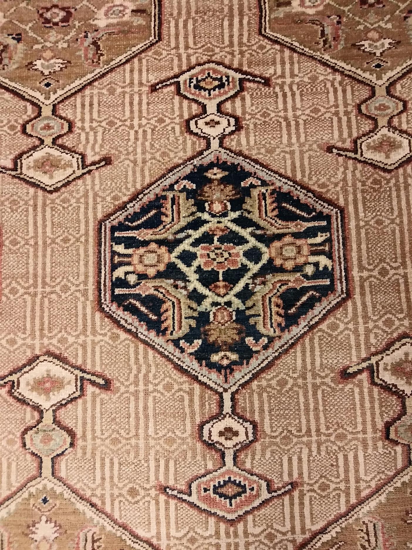 AORug#920 size.8' 10" x 11' 09"