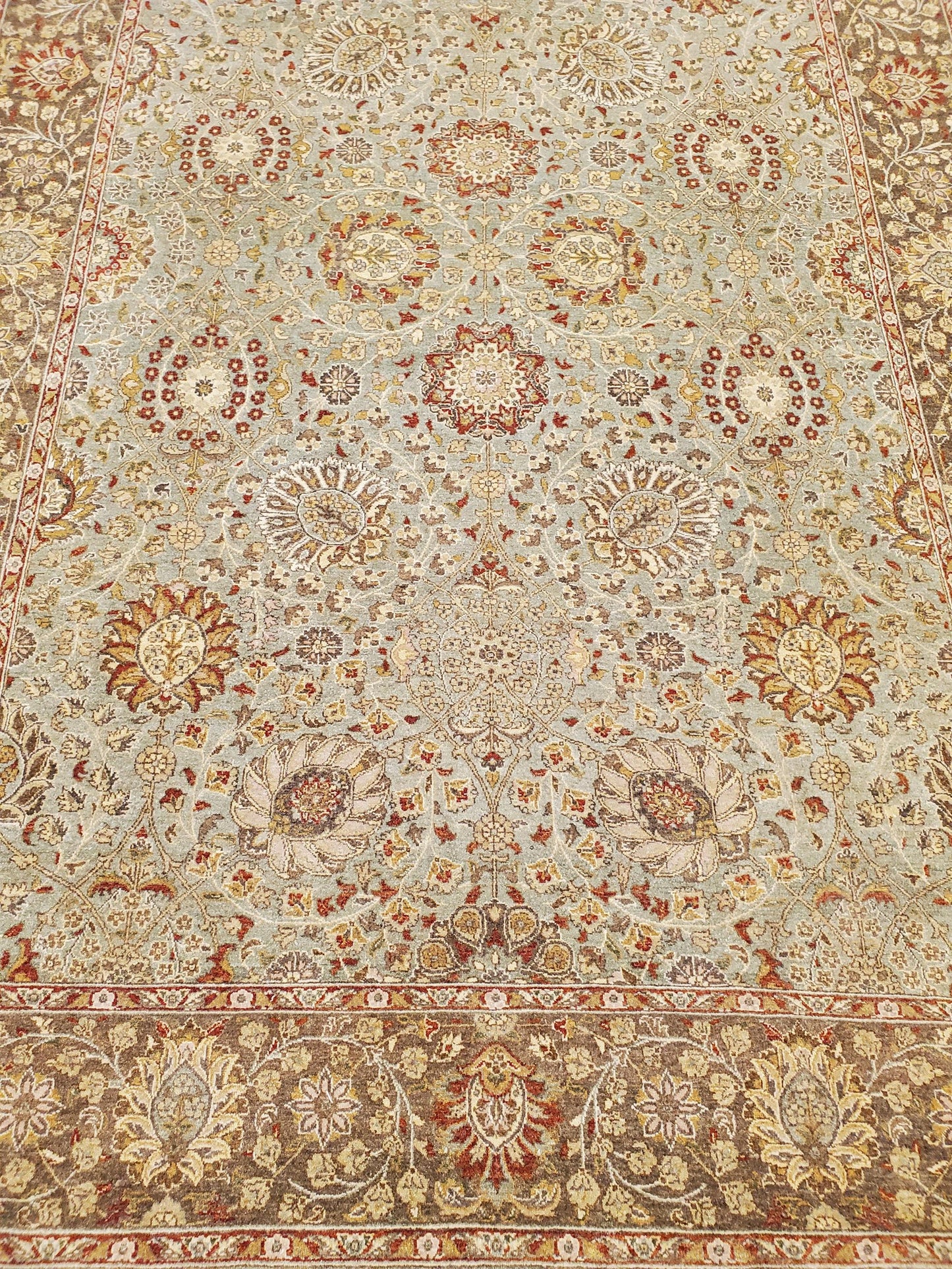 AORug#1204 size.6' 00" x 9' 03"