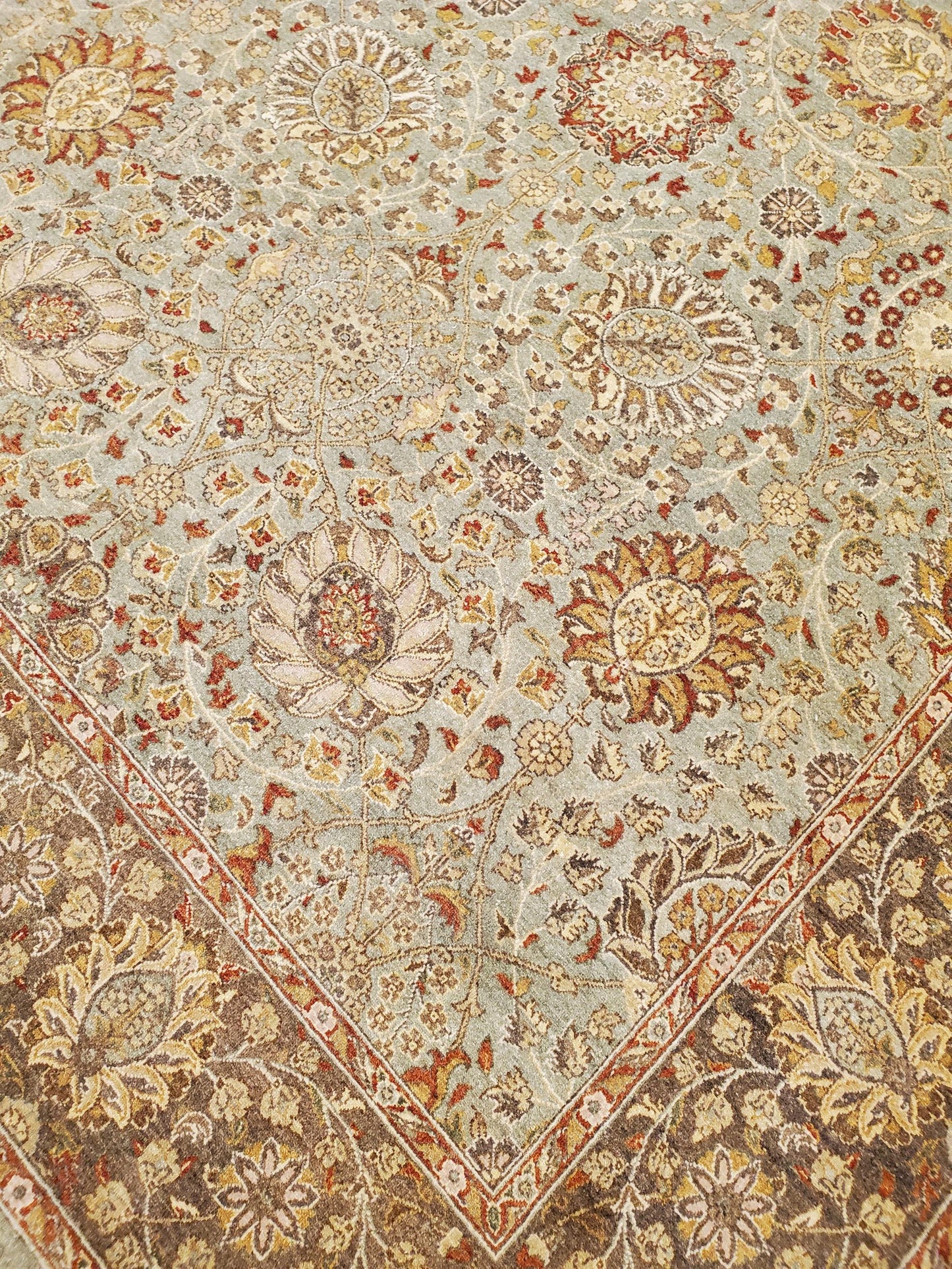AORug#1204 size.6' 00" x 9' 03"