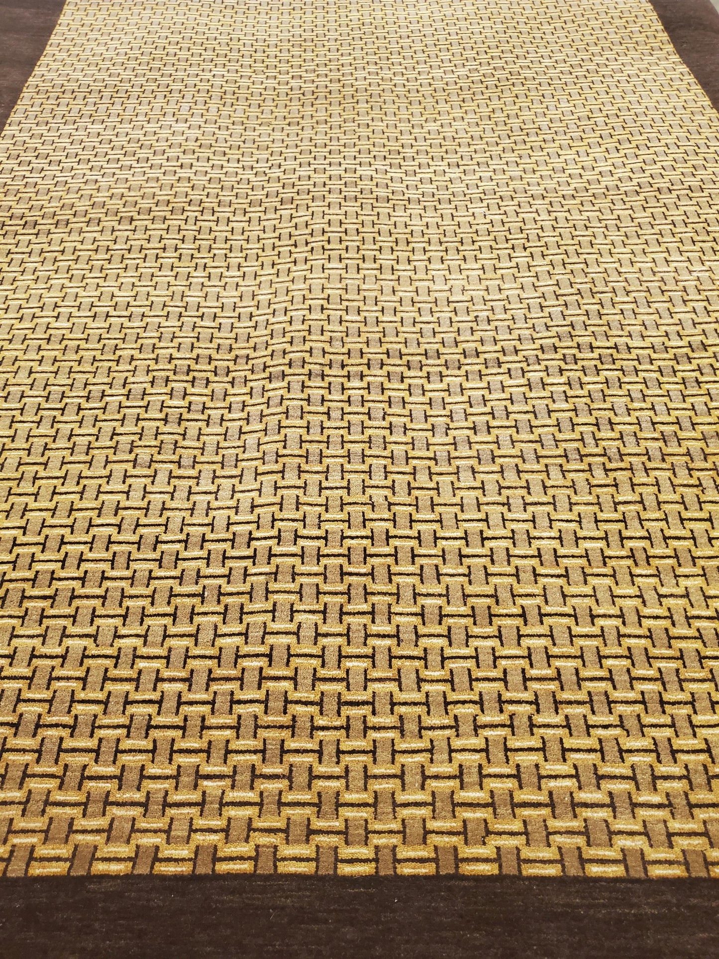 AORug#902 size.6' 02" x 8' 11"