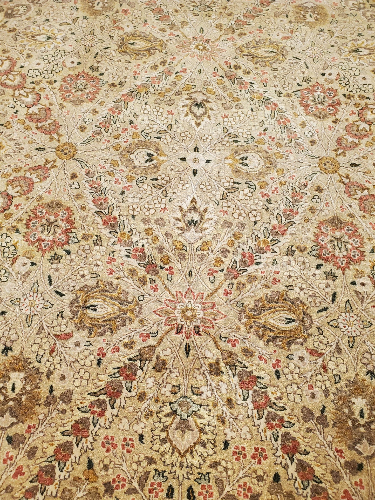 AORug#1205 size.6' 01" x 8' 11"