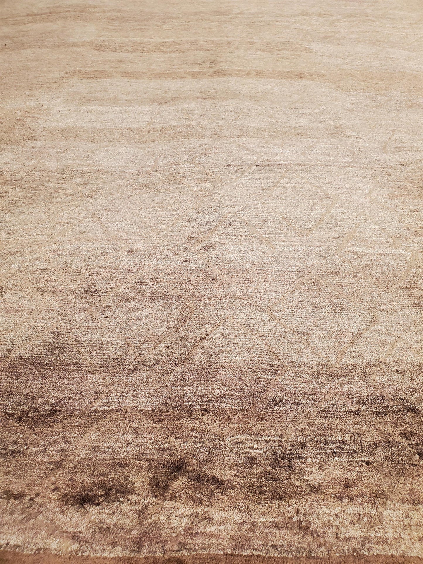 AORug#7650 size. 8' 00" x 9' 08"
