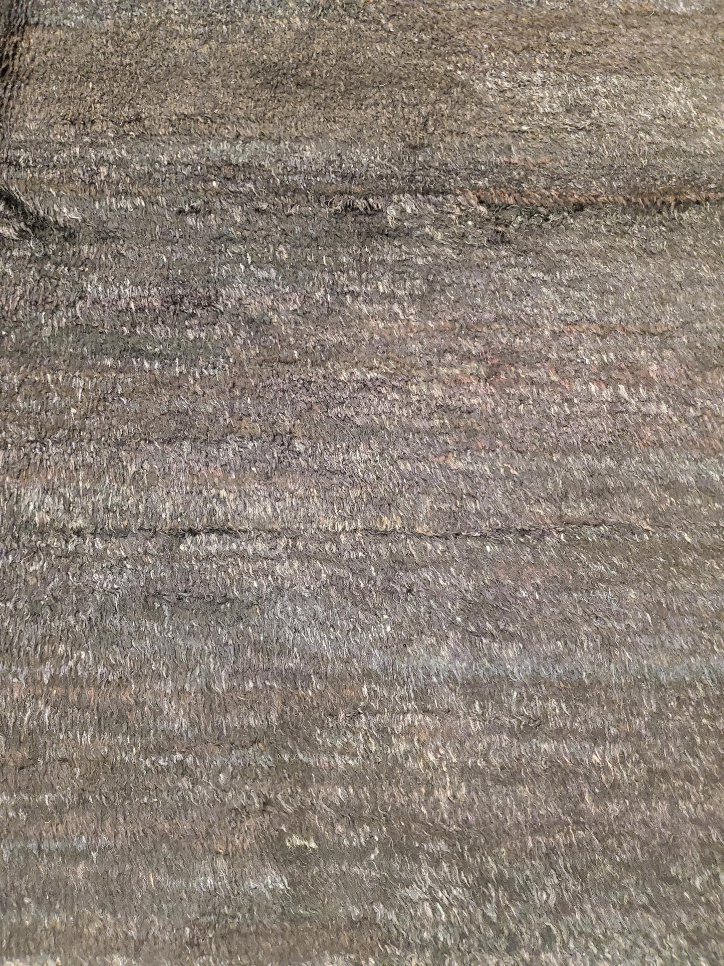 AORug#12990 size. 6' 08" x 9' 09"