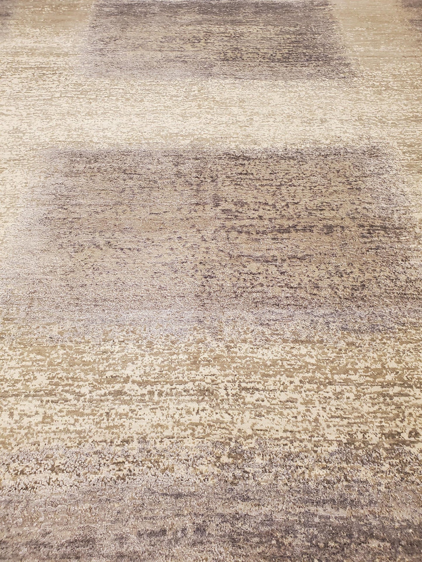 AORug#10684 size. 8'0" X 10'0"
